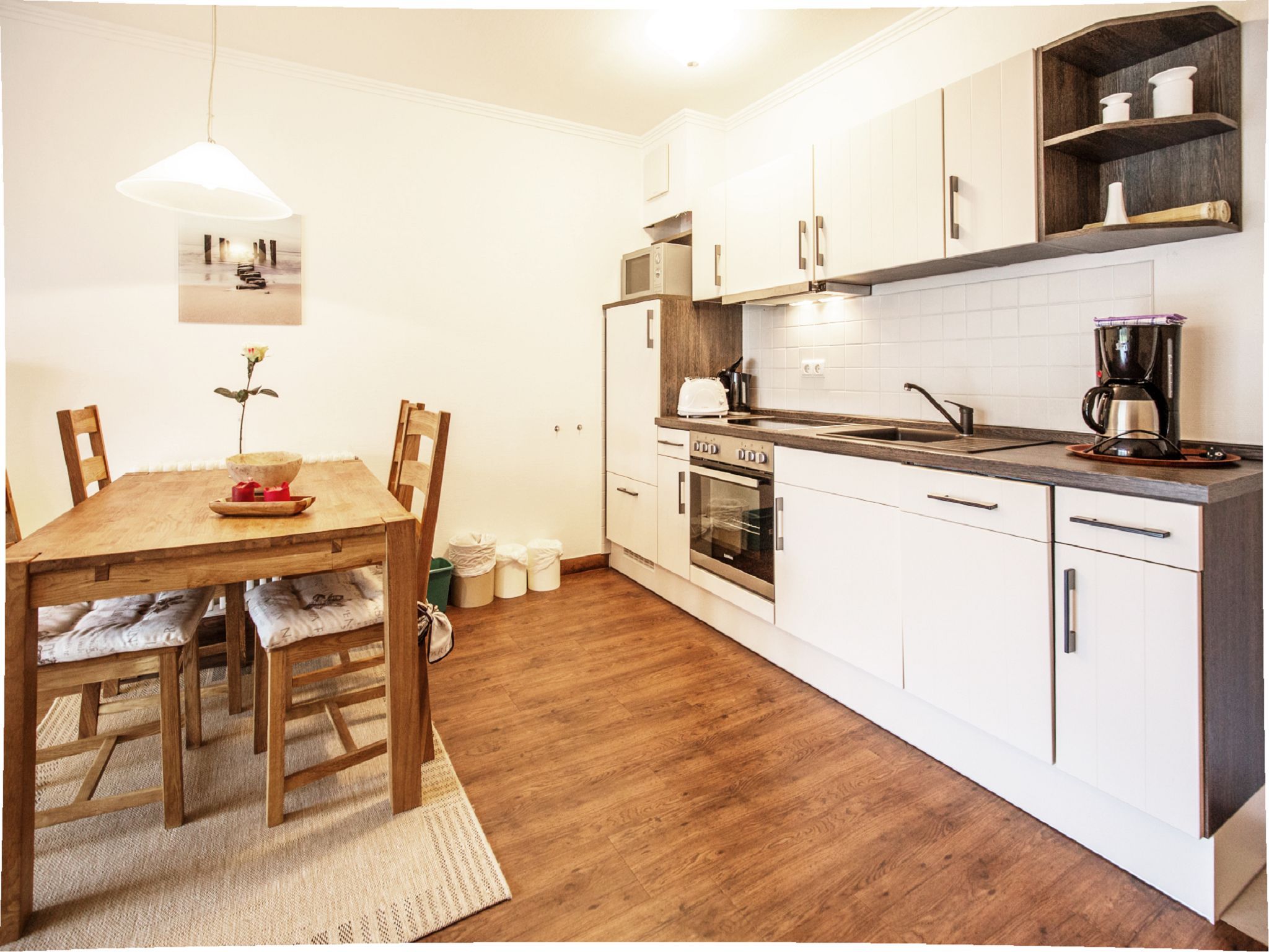 Dünenpark Binz Komfortplus Ferienwohnung mit 1 Schlafzimmer und Terrasse im Erdgeschoss (101) Insel Rügen - Küche / Küchenzeile