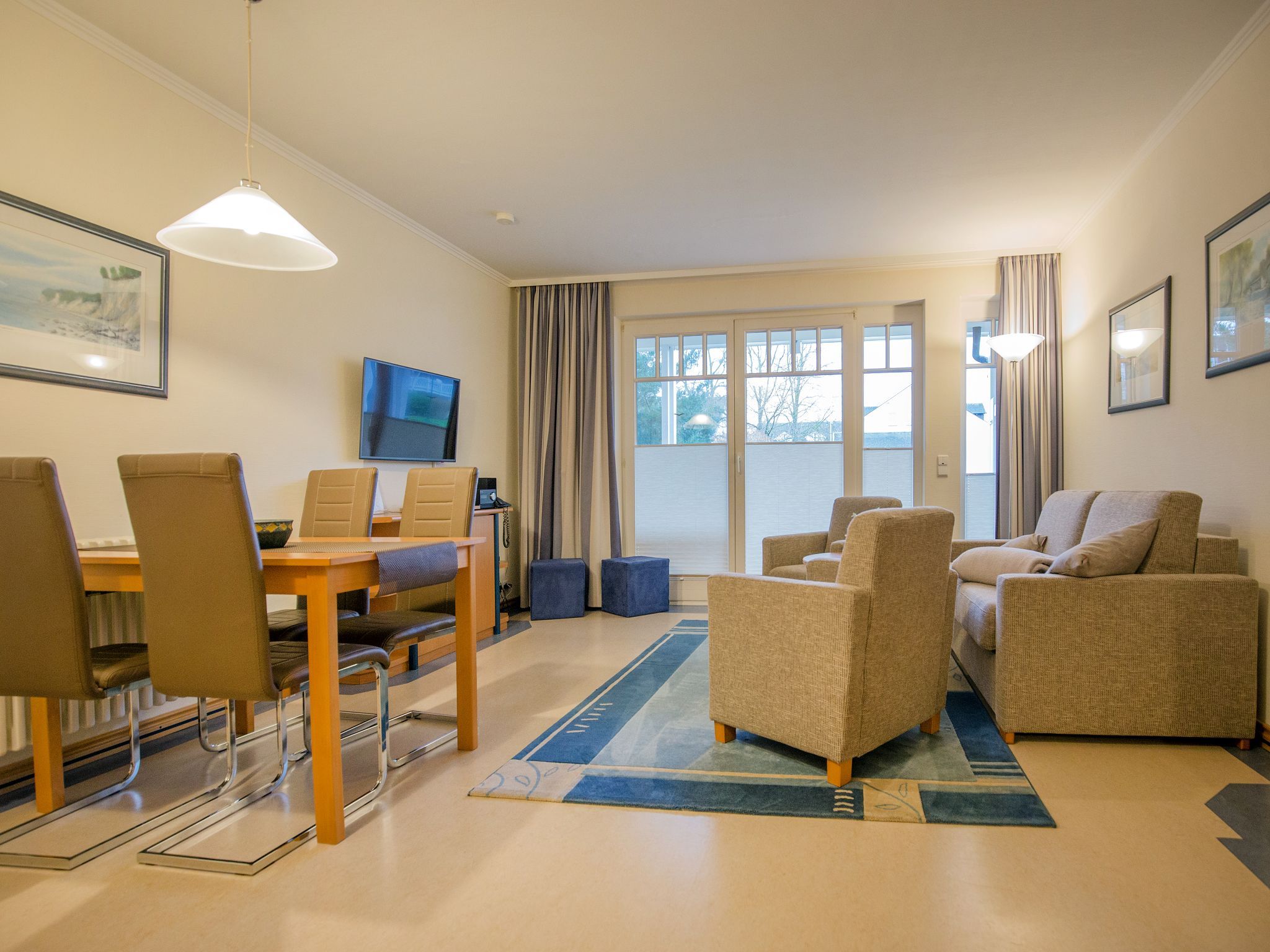 Dünenpark Binz Komfort Ferienwohnung mit 1 Schlafzimmer und Terrasse im Erdgeschoss (118) Insel Rügen - Wohnzimmer