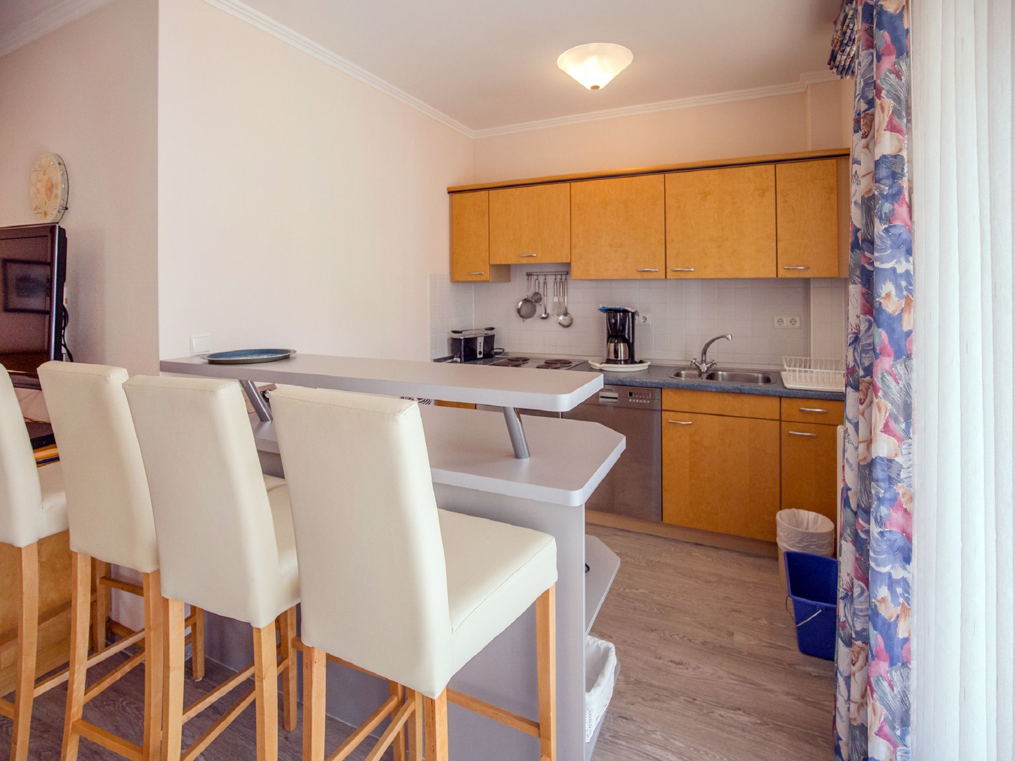 Dünenpark Binz Komfort Ferienwohnung mit 1 Schlafzimmer und Terrasse im Erdgeschoss (139) Insel Rügen - Küche / Küchenzeile