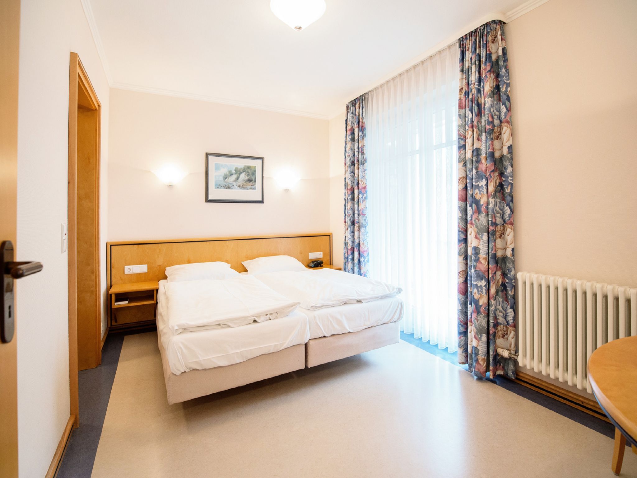 Dünenpark Binz Klassik Ferienwohnung mit 1 Schlafzimmer und Terrasse im Erdgeschoss (140) Insel Rügen - Schlafzimmer