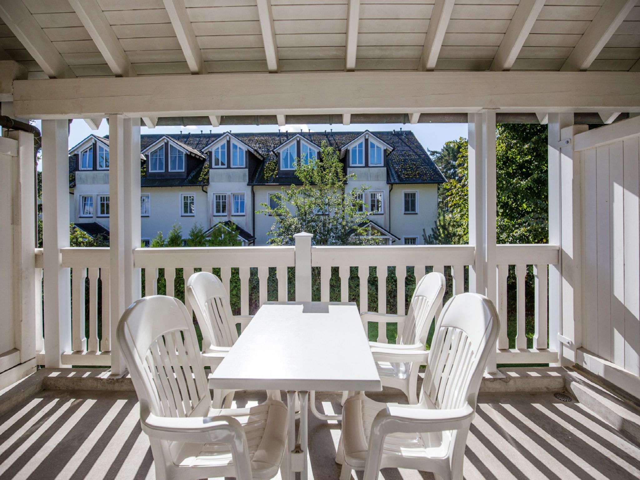 Dünenpark Binz Komfort Ferienwohnung mit 1 Schlafzimmer und Balkon im Obergeschoss (158) Insel Rügen - Balkon