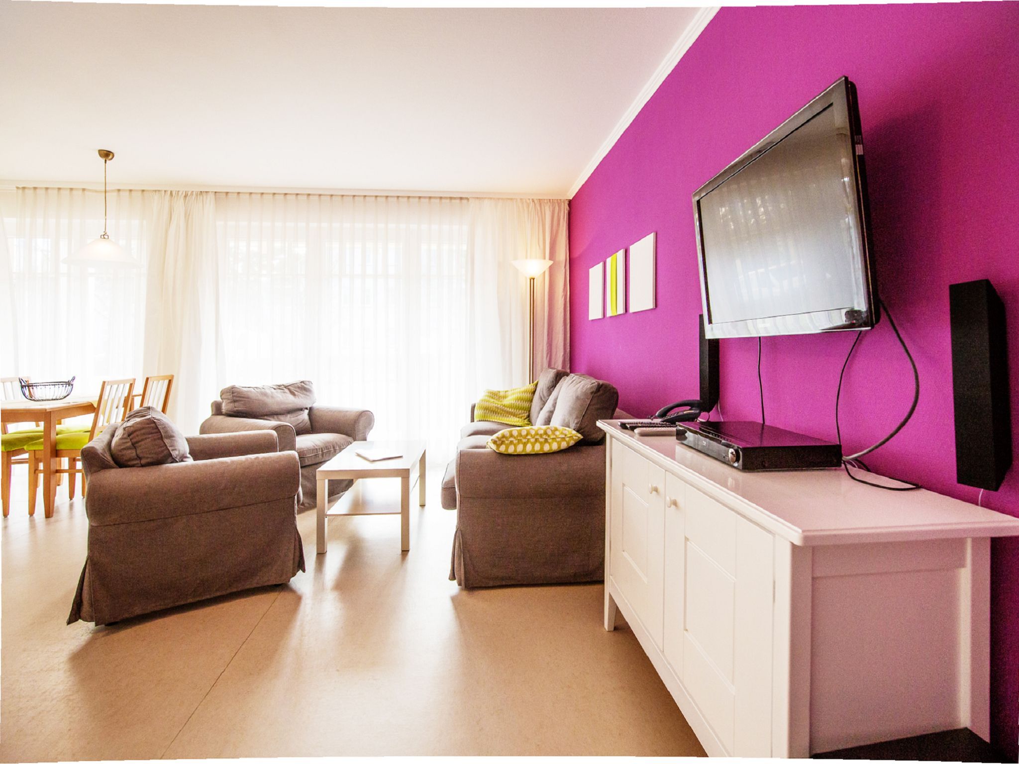 Dünenpark Binz Komfort Ferienwohnung mit 1 Schlafzimmer und Terrasse im Erdgeschoss (188) Insel Rügen - Wohnzimmer