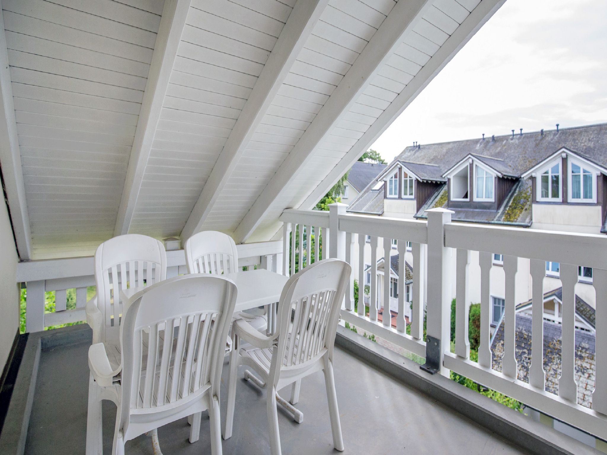 Dünenpark Binz Komfort Ferienwohnung mit 2 Schlafzimmern und Balkon im Dachgeschoss (218) Insel Rügen - Badezimmer