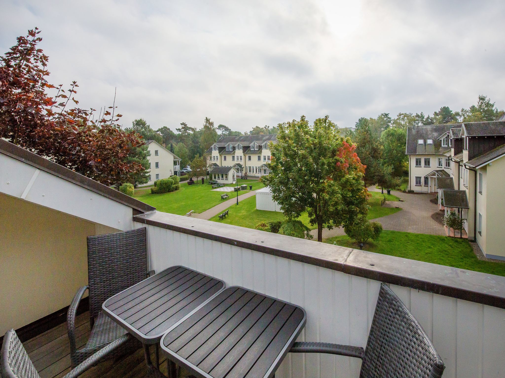 Dünenpark Binz Komfort Ferienwohnung mit 1 Schlafzimmer und Balkon im Dachgeschoss (236) Insel Rügen - Balkon