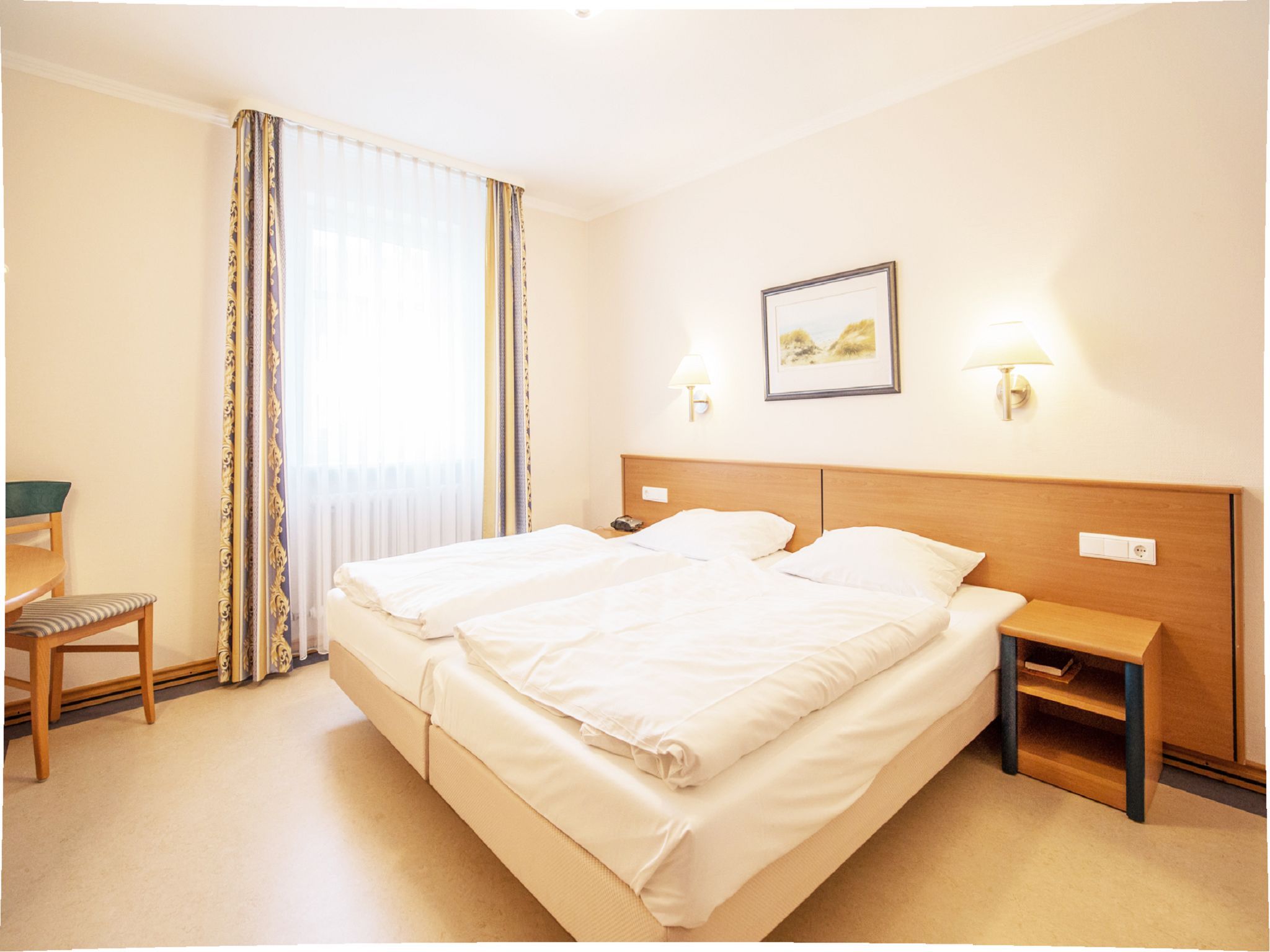 Dünenpark Binz Komfort Ferienwohnung mit 1 Schlafzimmer und Terrasse im Erdgeschoss (240) Insel Rügen - Schlafzimmer