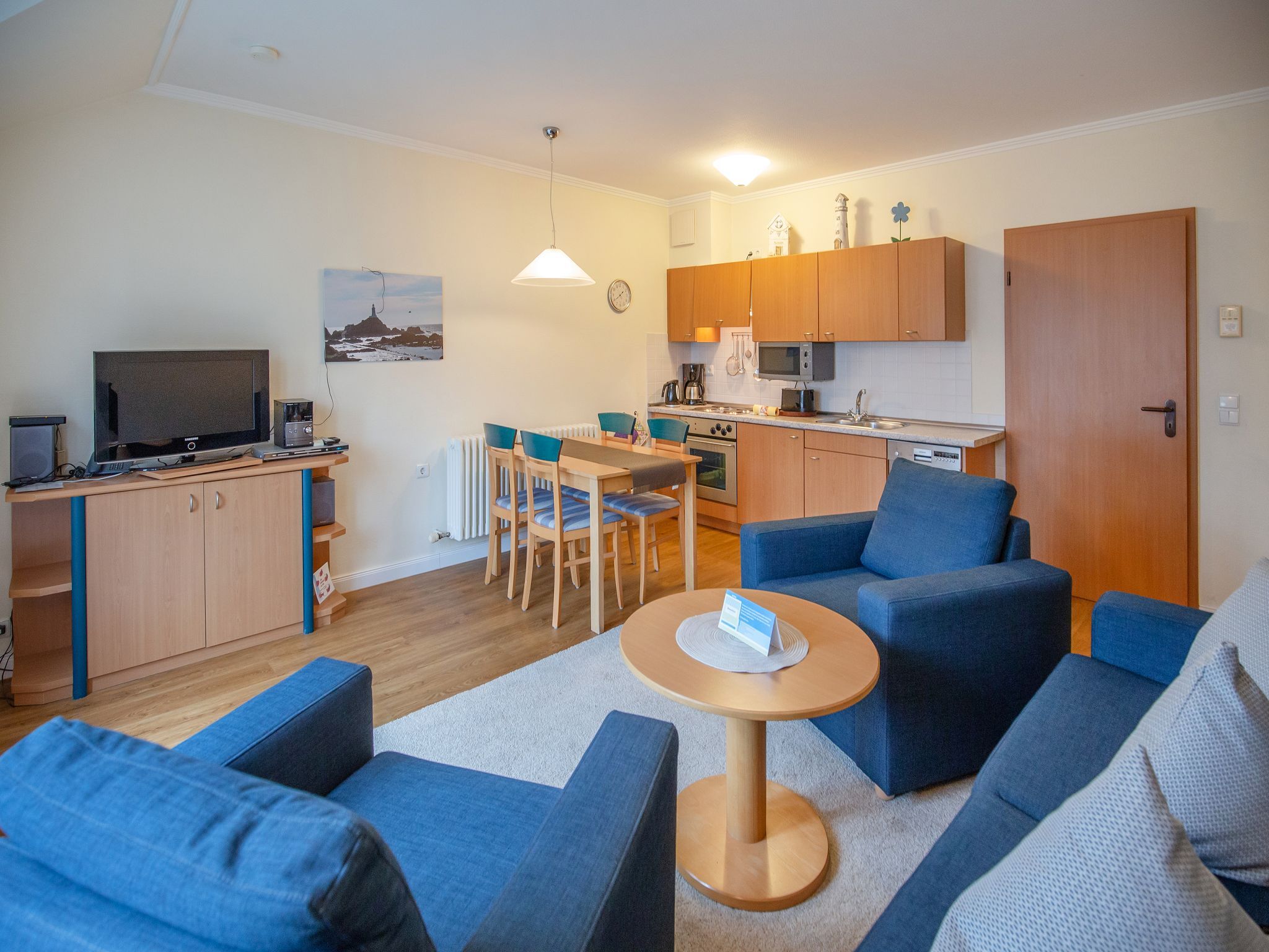 Dünenpark Binz Komfortplus Ferienwohnung mit 1 Schlafzimmer und Balkon im Dachgeschoss (247) Insel Rügen - Küche / Küchenzeile