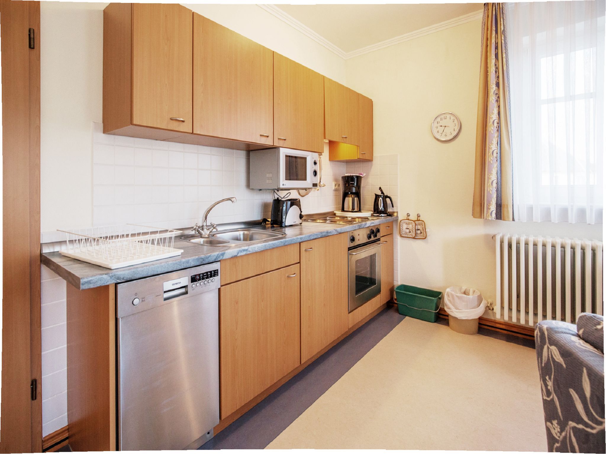 Dünenpark Binz Komfort Ferienwohnung mit 2 Schlafzimmern und Balkon im Dachgeschoss (260) Insel Rügen - Küche / Küchenzeile