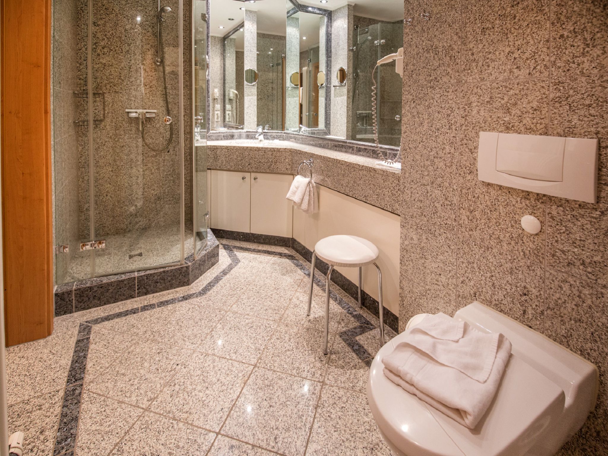 Dünenpark Binz Komfort Ferienwohnung mit 1 Schlafzimmer und Terrasse im Erdgeschoss (286) Insel Rügen - Badezimmer