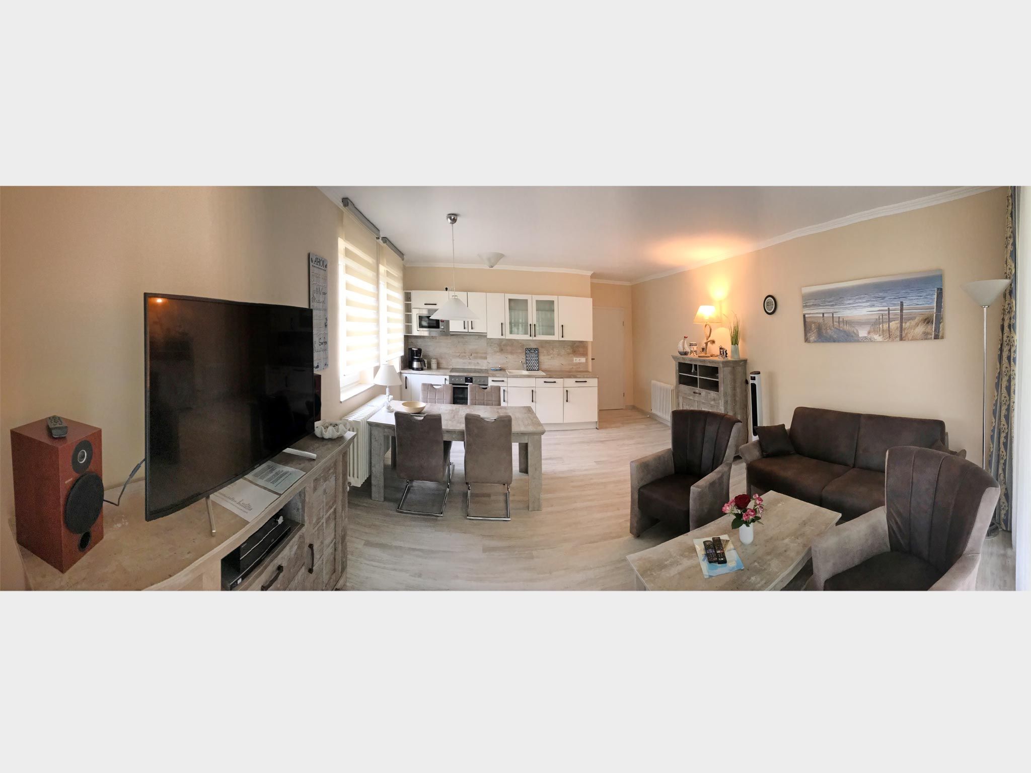 Dünenpark Binz Komfortplus Ferienwohnung mit 1 Schlafzimmer und Balkon im Obergeschoss (289) Insel Rügen - Wohnzimmer