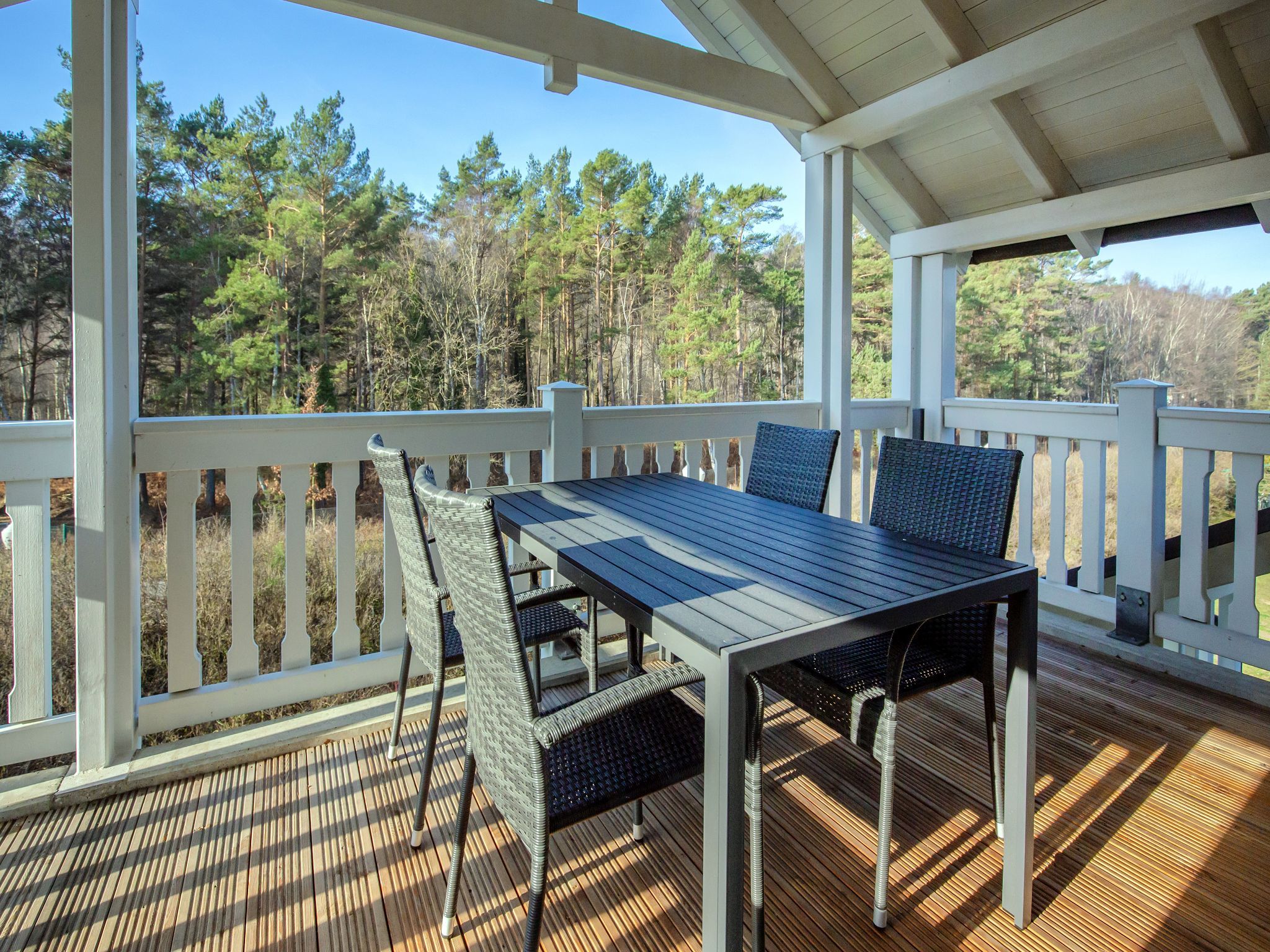 Dünenpark Binz Komfortplus Ferienwohnung mit 1 Schlafzimmer und Balkon im Dachgeschoss (294) Insel Rügen - Balkon