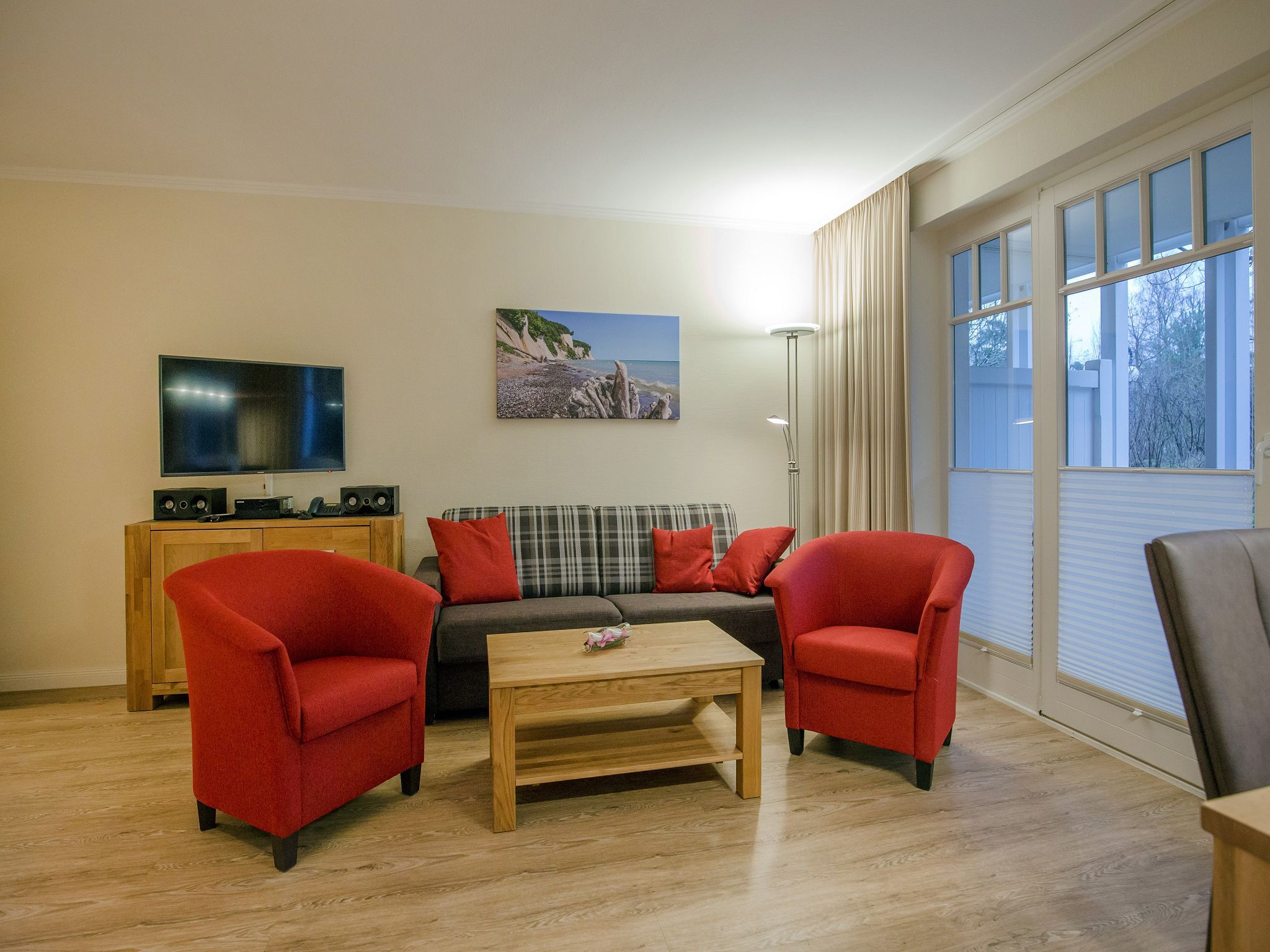 Dünenpark Binz Komfortplus Ferienwohnung mit 1 Schlafzimmer und Terrasse im Erdgeschoss (275) Insel Rügen - Wohnzimmer