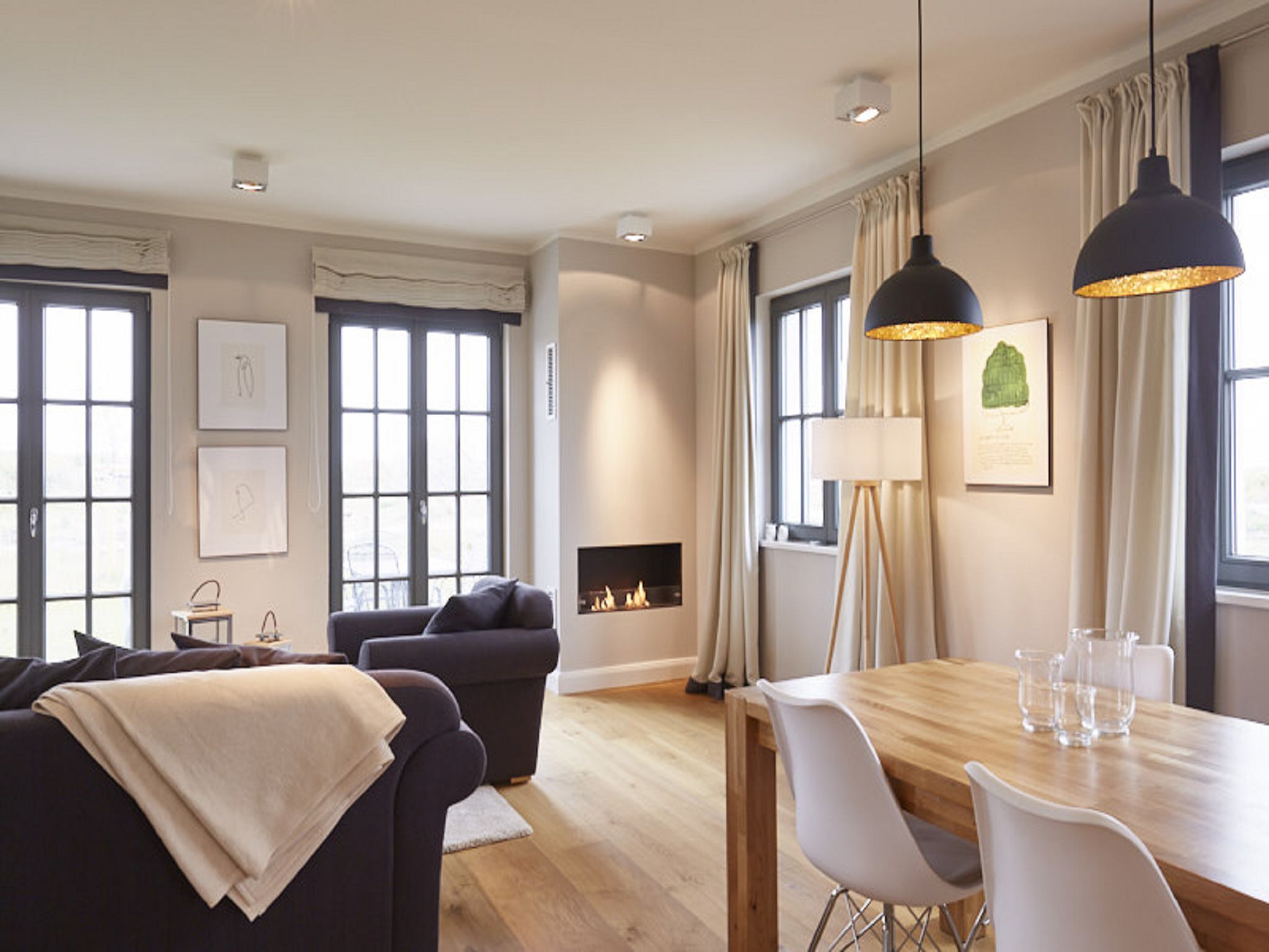 Superior Reetdachvilla mit 2 Schlafzimmern und Kamin (E26) - Wohnzimmer