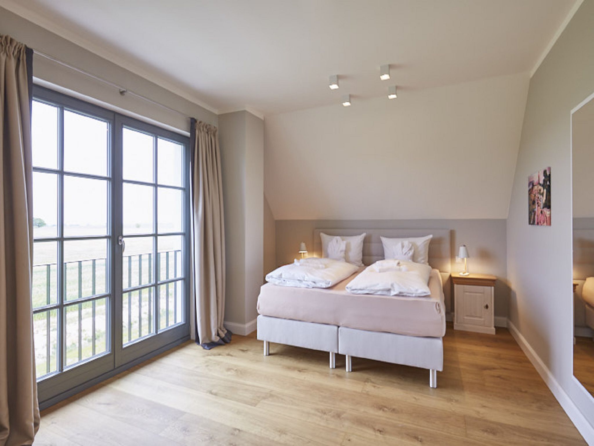 Premium Reetdachvilla mit 3 Schlafzimmern, Sauna und Kamin (E21) - Schlafzimmer