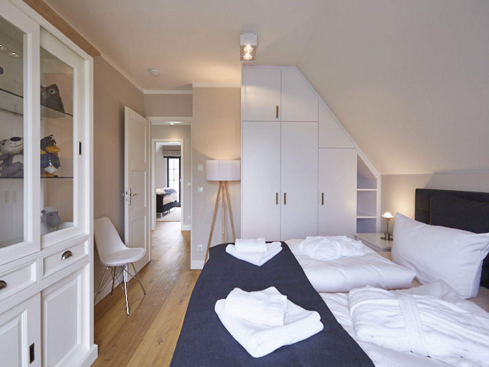 Luxus Reetdachvilla mit 3 Schlafzimmern, Sauna und Kamin (E17) - Schlafzimmer