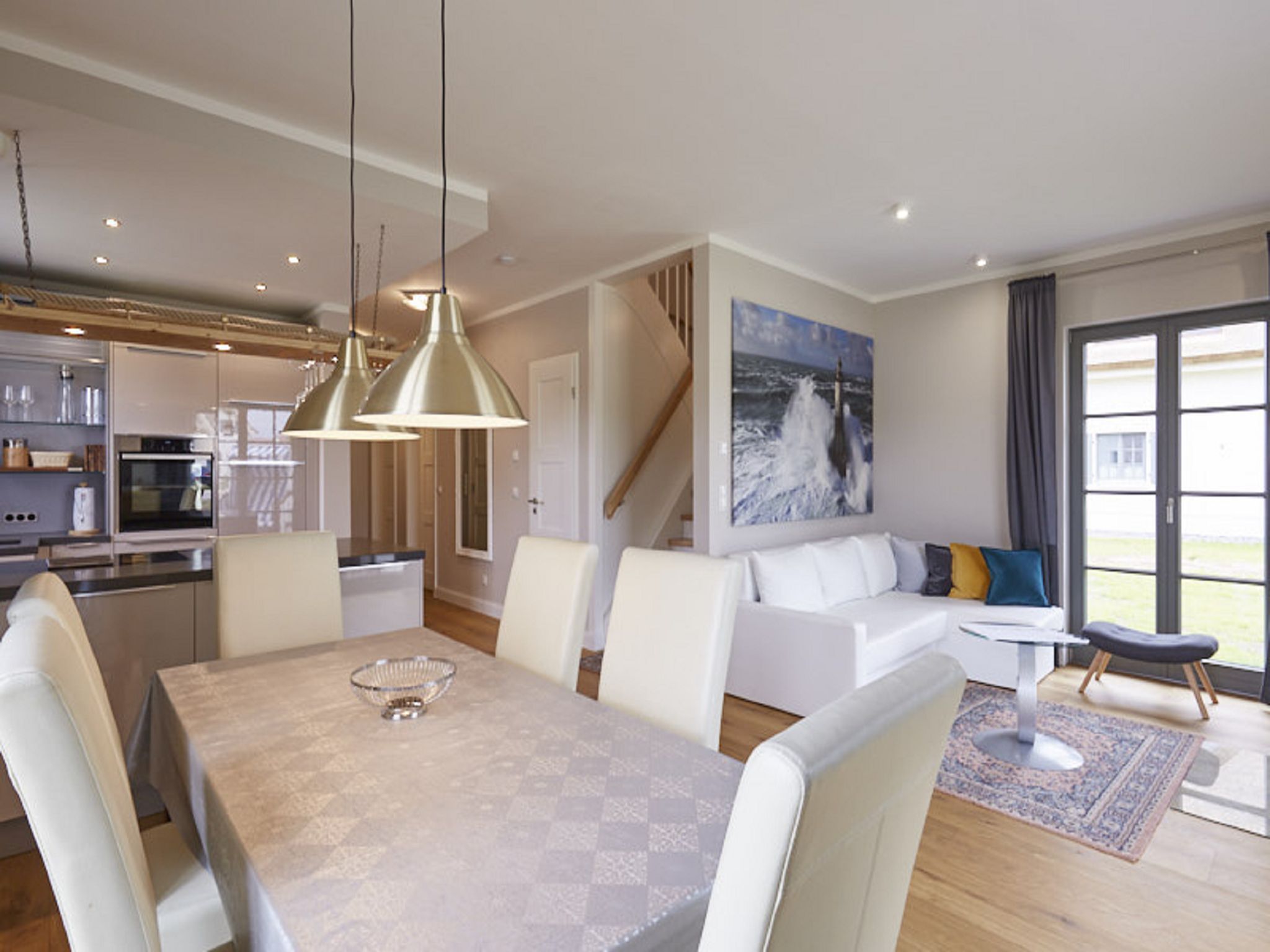 Premium Reetdachvilla mit 3 Schlafzimmern, Sauna und Kamin (E15) - Wohnzimmer