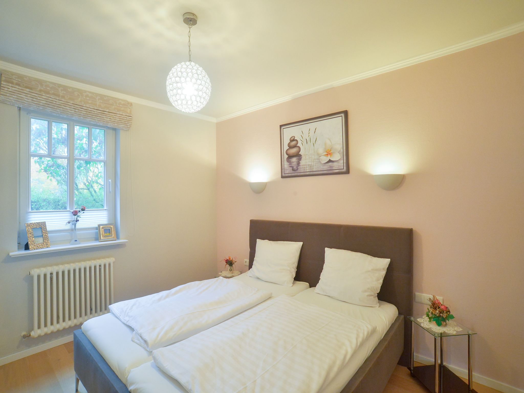 Dünenpark Binz Komfortplus Ferienwohnung mit 1 Schlafzimmer und Terrasse im Erdgeschoss (025) Insel Rügen - Schlafzimmer