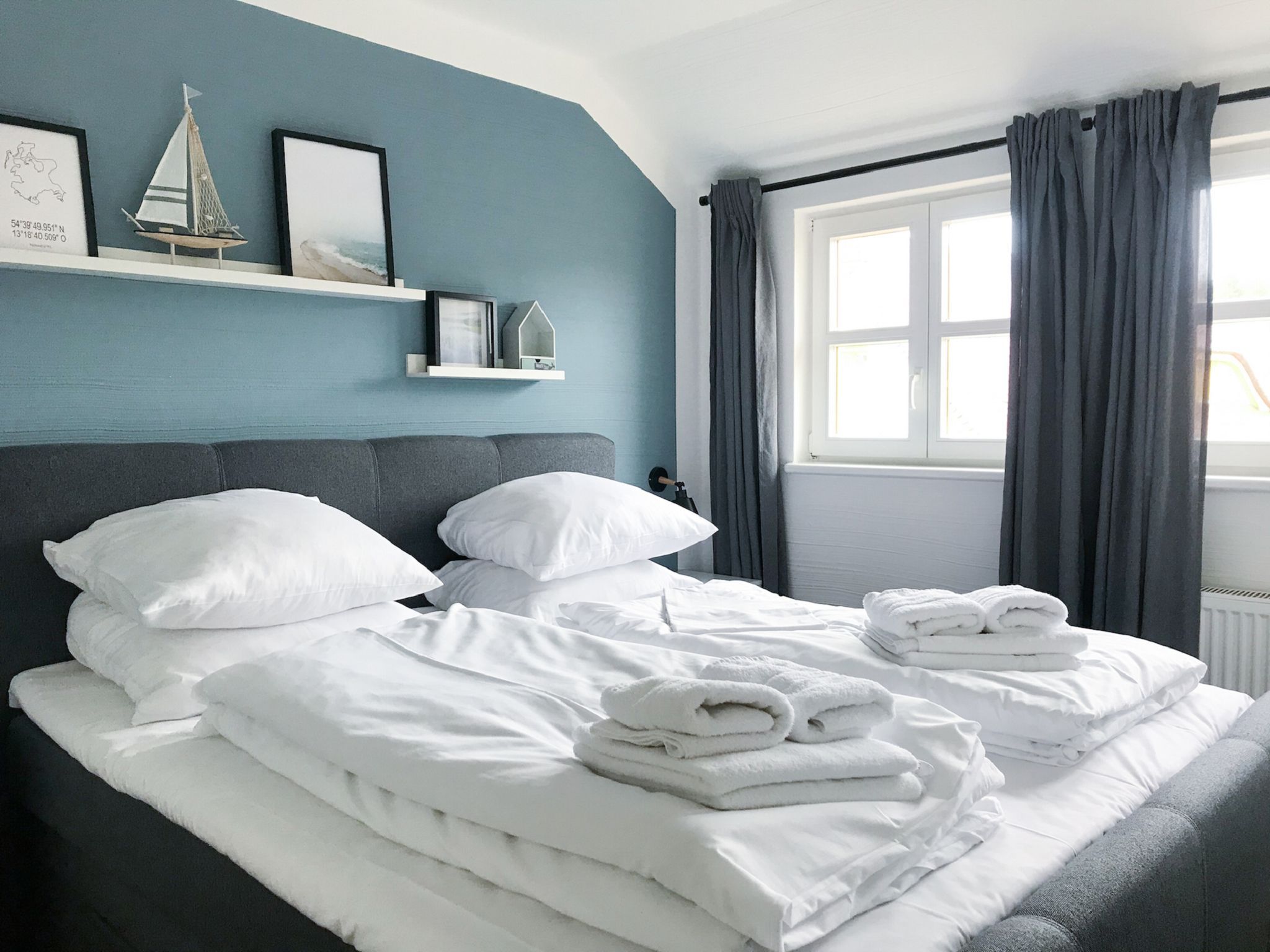 Feriendorf Rugana Komfortplus Ferienwohnung mit 1 Schlafzimmer (A03) Insel Rügen - Schlafzimmer