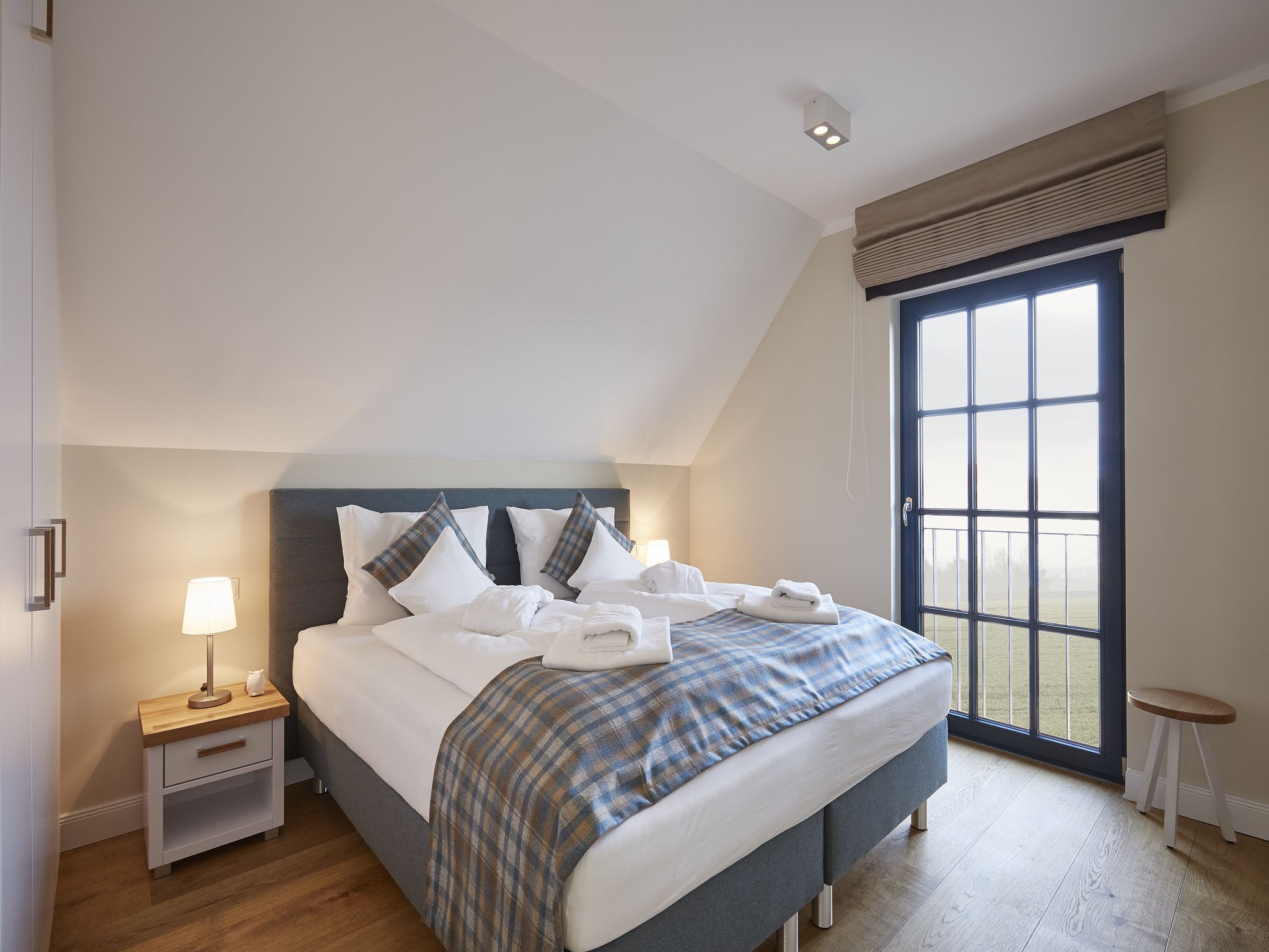 Luxus Reetdachvilla mit 3 Schlafzimmern, Sauna und Kamin (F08) - Schlafzimmer