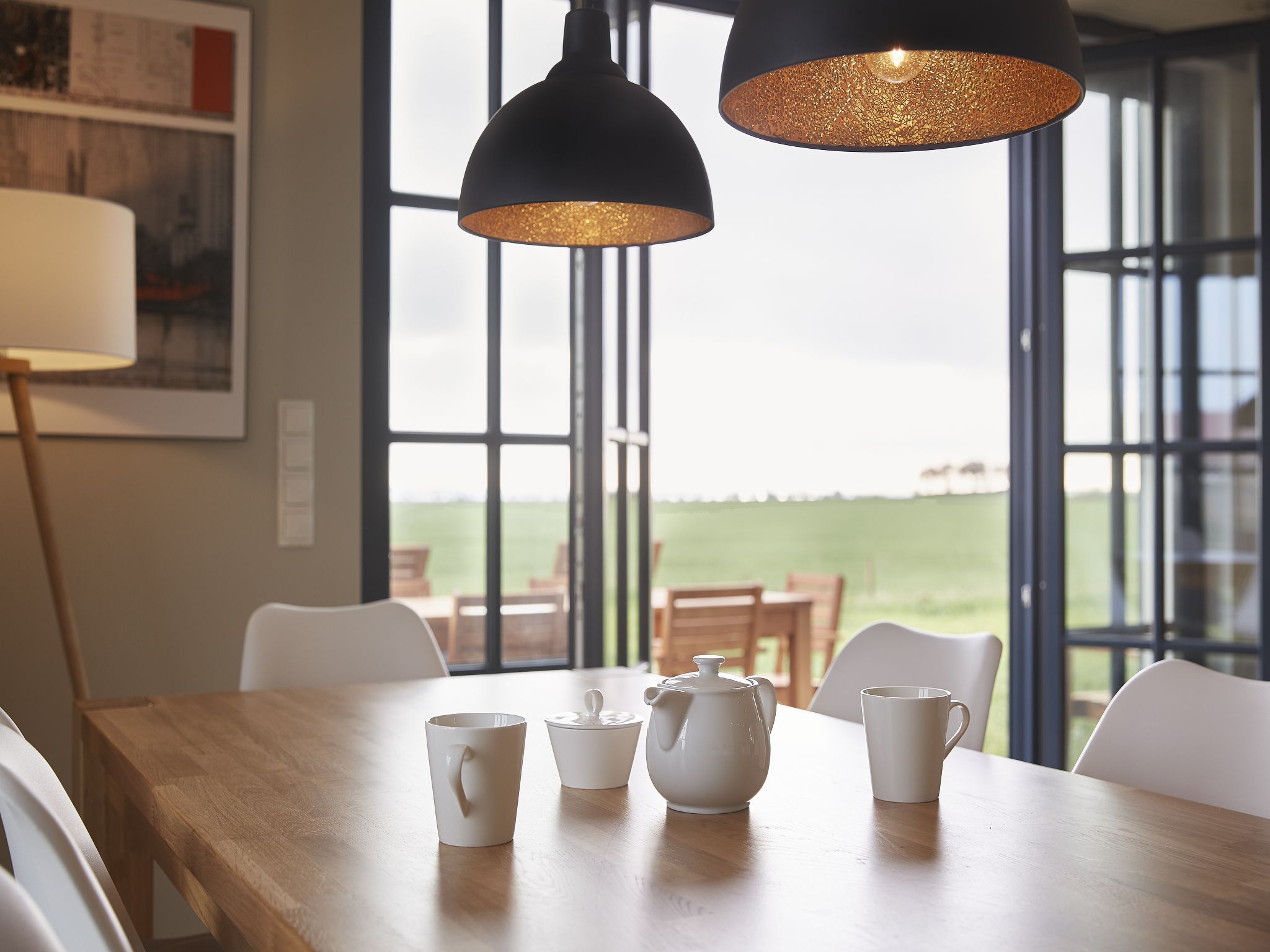 Luxus Reetdachvilla mit 3 Schlafzimmern, Sauna und Kamin (F12) - Wohnzimmer