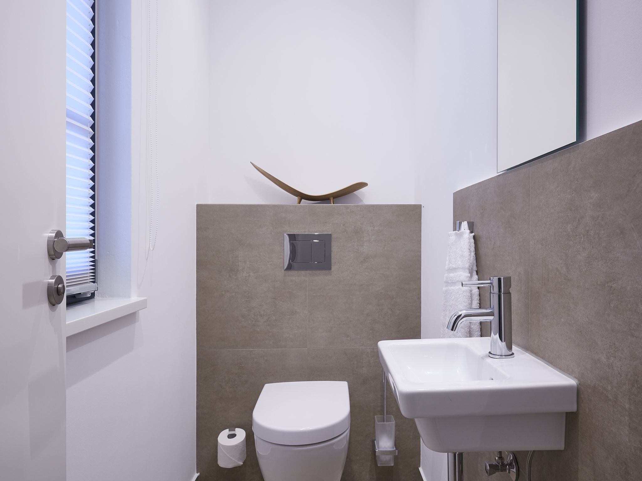 Premium Reetdachvilla mit 3 Schlafzimmern, Sauna und Kamin (F07) - Gäste-WC