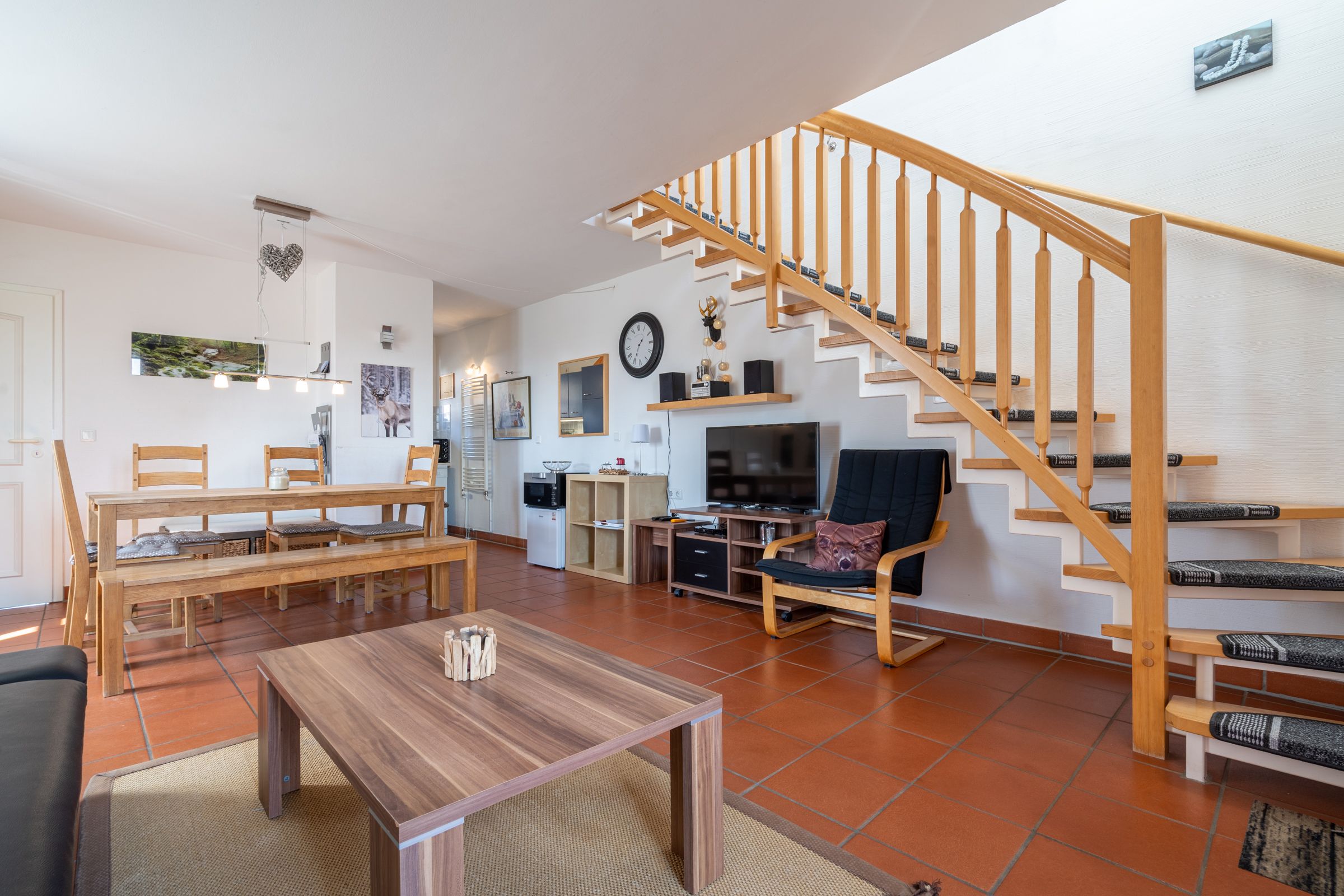 Feriendorf Rugana Komfort Ferienwohnung mit 2 Schlafzimmern und Terrasse (B01) Insel Rügen - Wohnzimmer