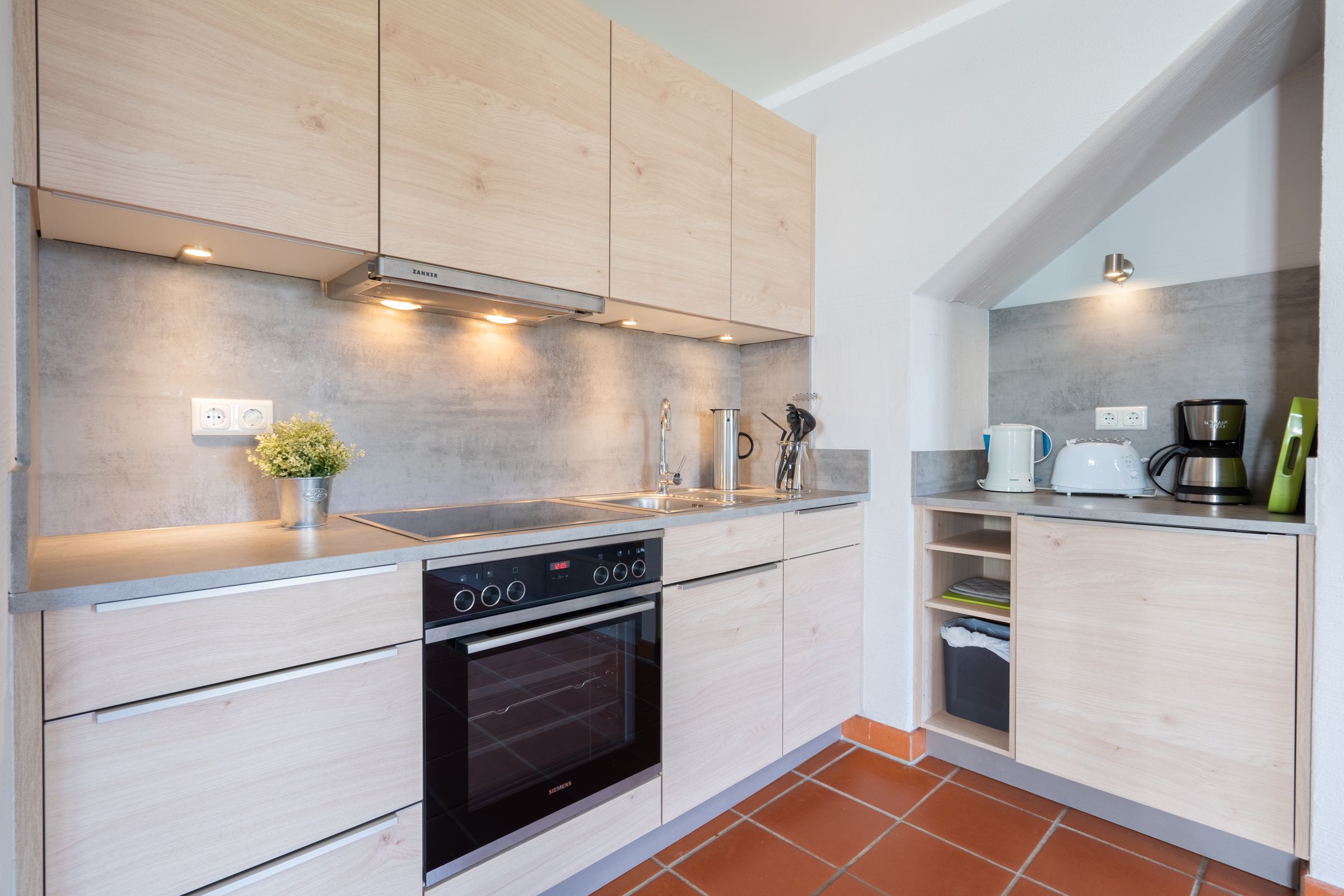 Feriendorf Rugana Komfortplus Ferienwohnung mit 1 Schlafzimmer und Terrasse (D36) Insel Rügen - Küche / Küchenzeile