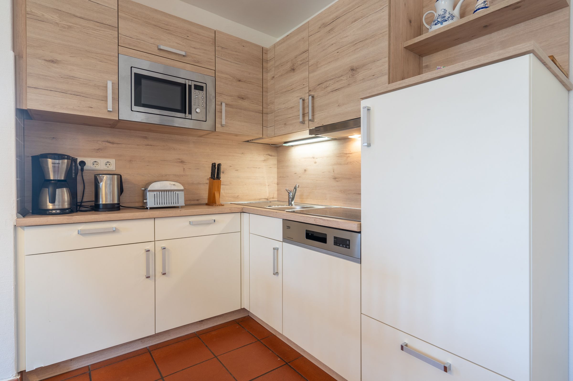 Feriendorf Rugana Komfort Ferienwohnung mit 1 Schlafzimmer und Terrasse (B29) Insel Rügen - Küche / Küchenzeile