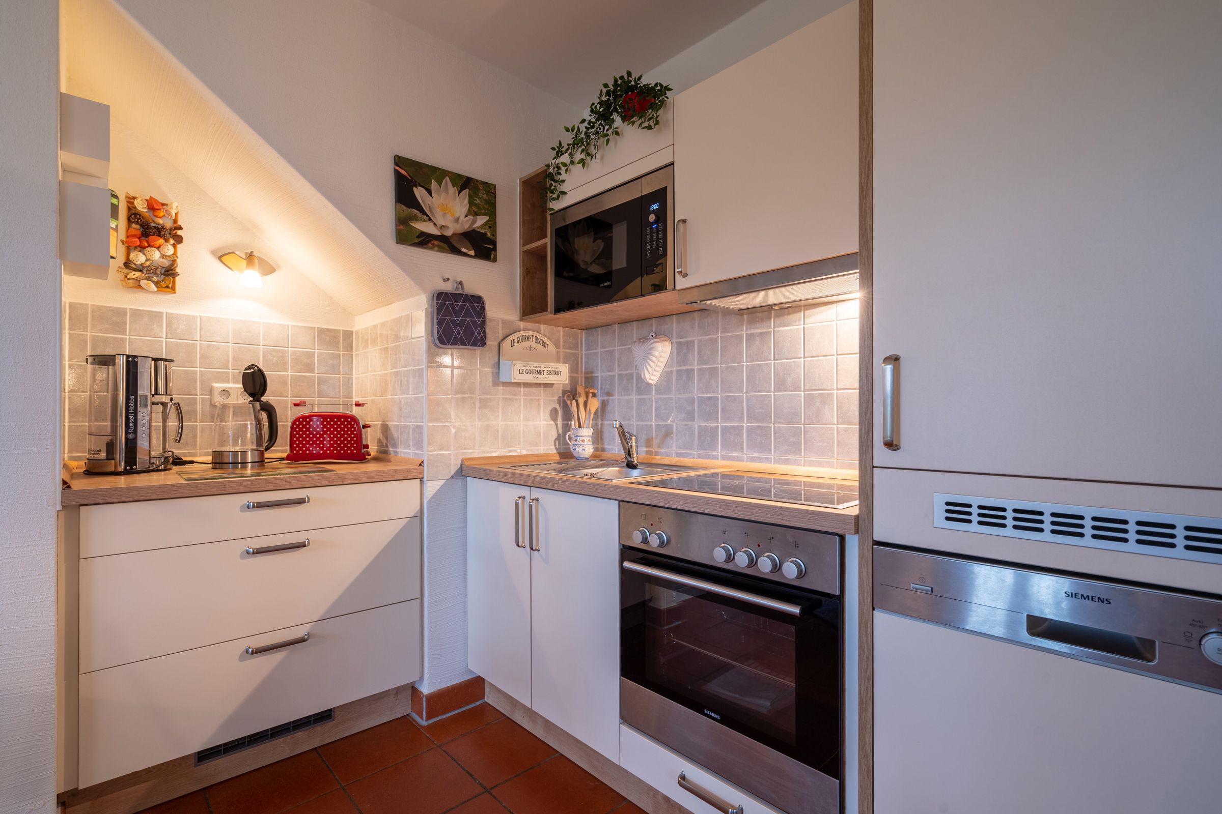 Feriendorf Rugana Komfort Ferienwohnung mit 1 Schlafzimmer und Terrasse (B37) Insel Rügen - Küche / Küchenzeile