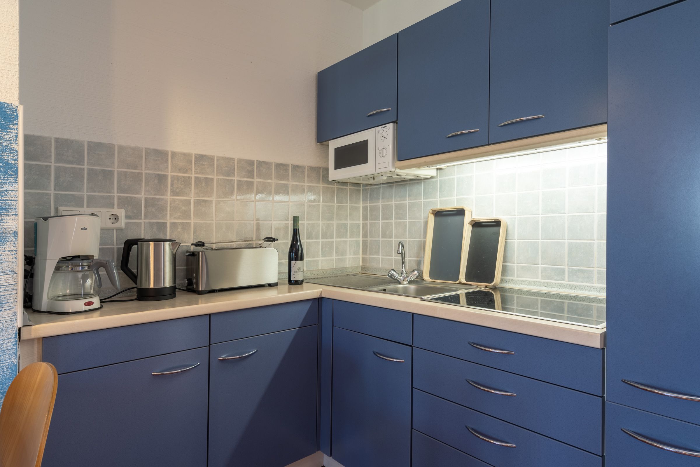 Feriendorf Rugana Komfort 1-Raum Ferienwohnung mit Terrasse (C46) Insel Rügen - Küche / Küchenzeile