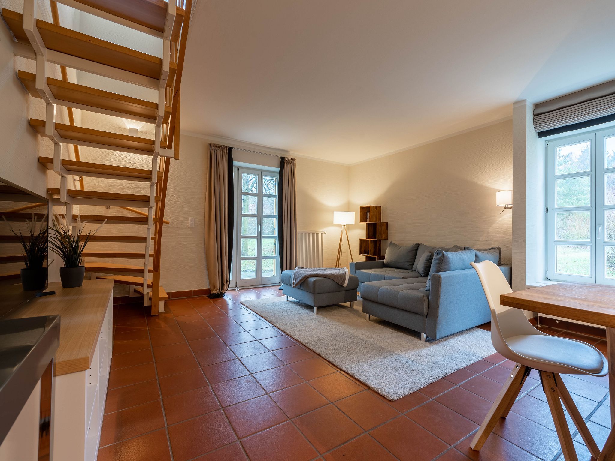 Feriendorf Rugana Komfort Ferienwohnung mit 2 Schlafzimmern und Terrasse (A25) Insel Rügen - Wohnzimmer