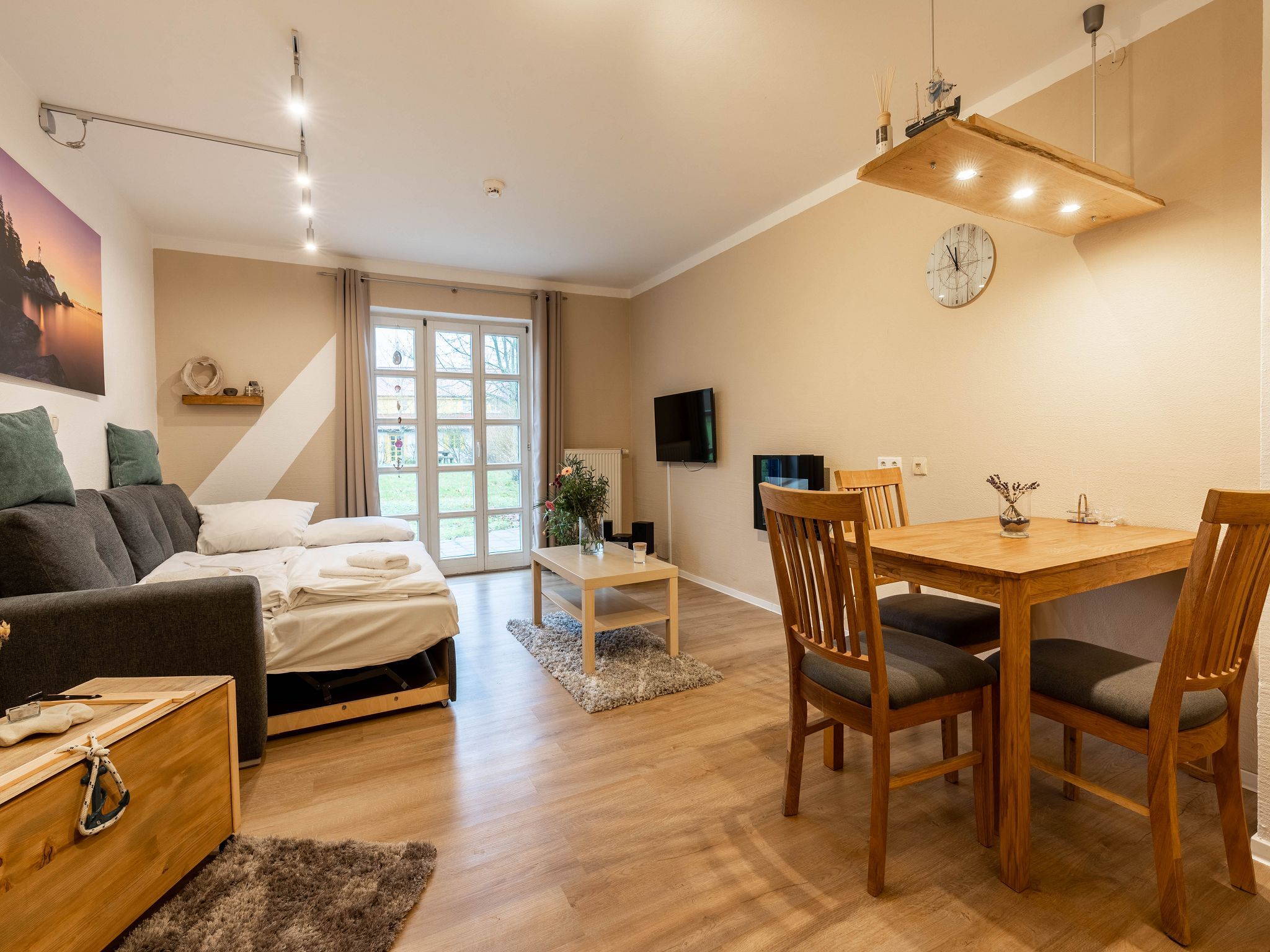 Feriendorf Rugana Komfortplus 1-Raum Ferienwohnung mit Terrasse (A41) Insel Rügen - Wohnzimmer