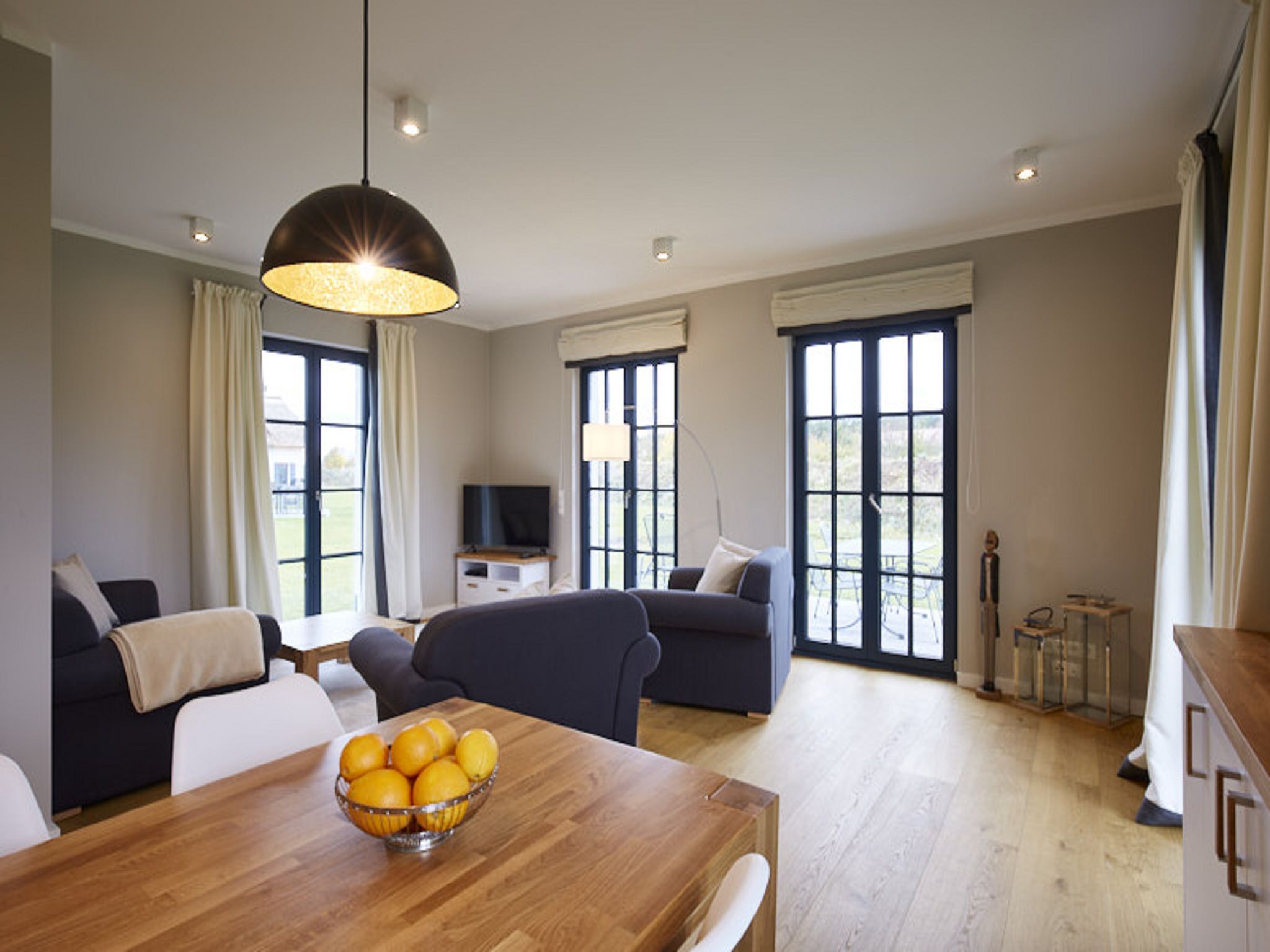 Superior Reetdachvilla mit 2 Schlafzimmern (F01) - Wohnzimmer