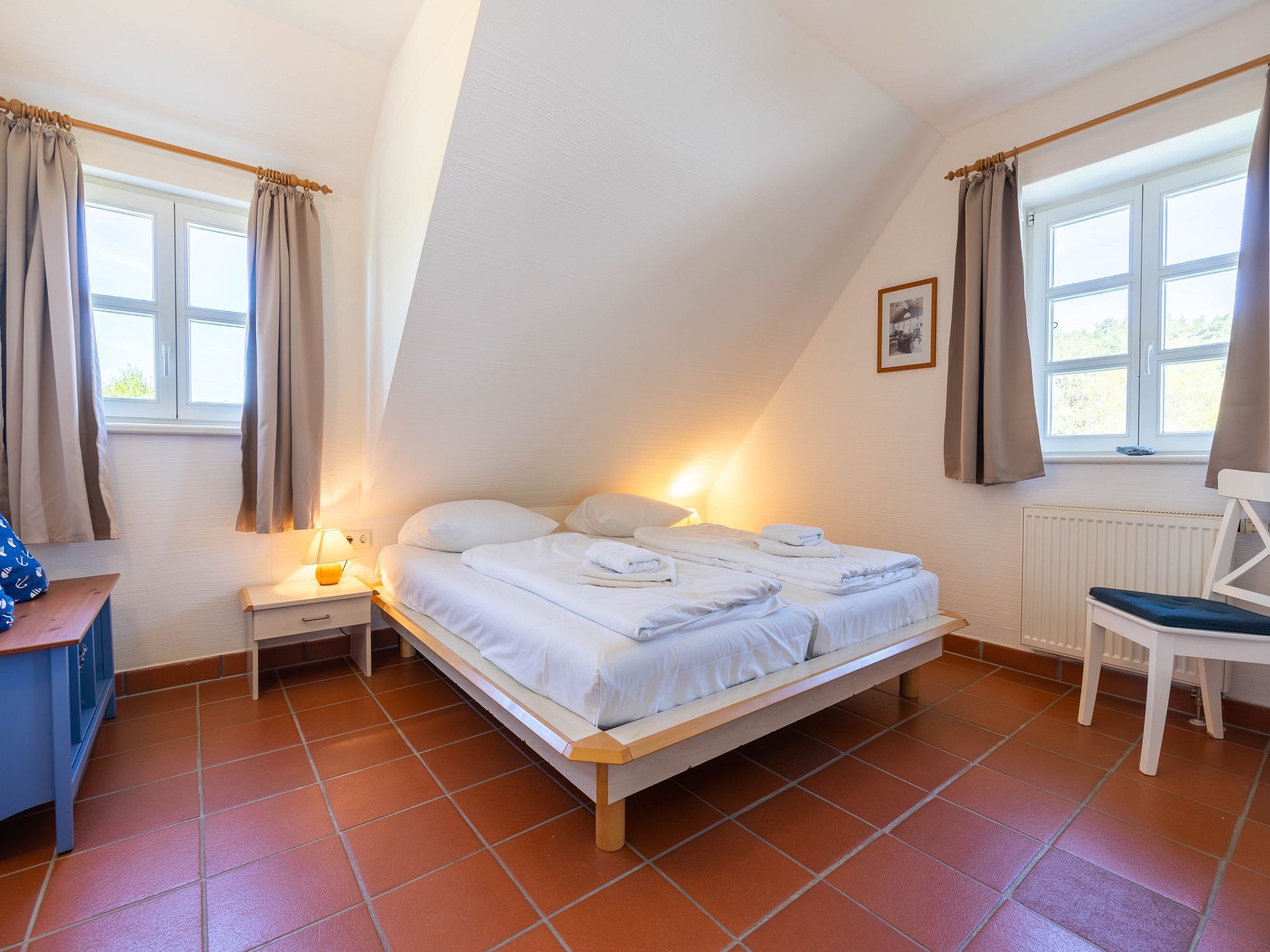 Feriendorf Rugana Komfort Ferienwohnung mit 2 Schlafzimmern und Terrasse (A61) Insel Rügen - Schlafzimmer