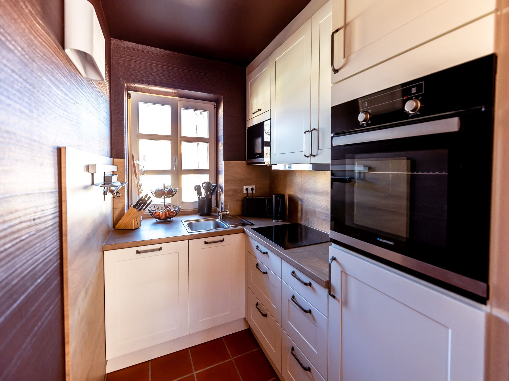 Feriendorf Rugana Komfortplus Ferienwohnung mit 2 Schlafzimmern und Terrasse (A28) Insel Rügen - Küche / Küchenzeile