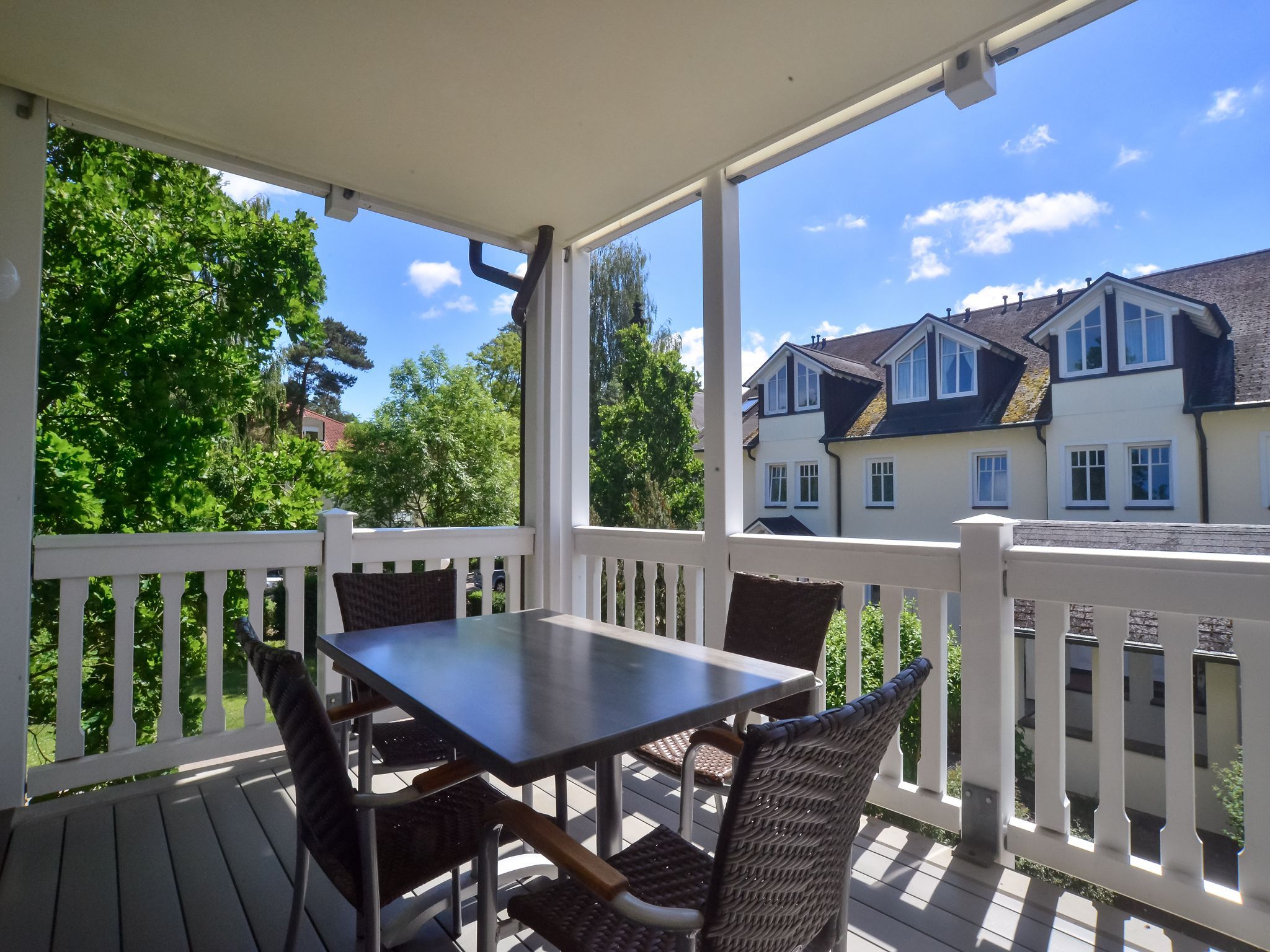 Dünenpark Binz Komfort Ferienwohnung mit 1 Schlafzimmer und Balkon im Obergeschoss (216) Insel Rügen - Balkon