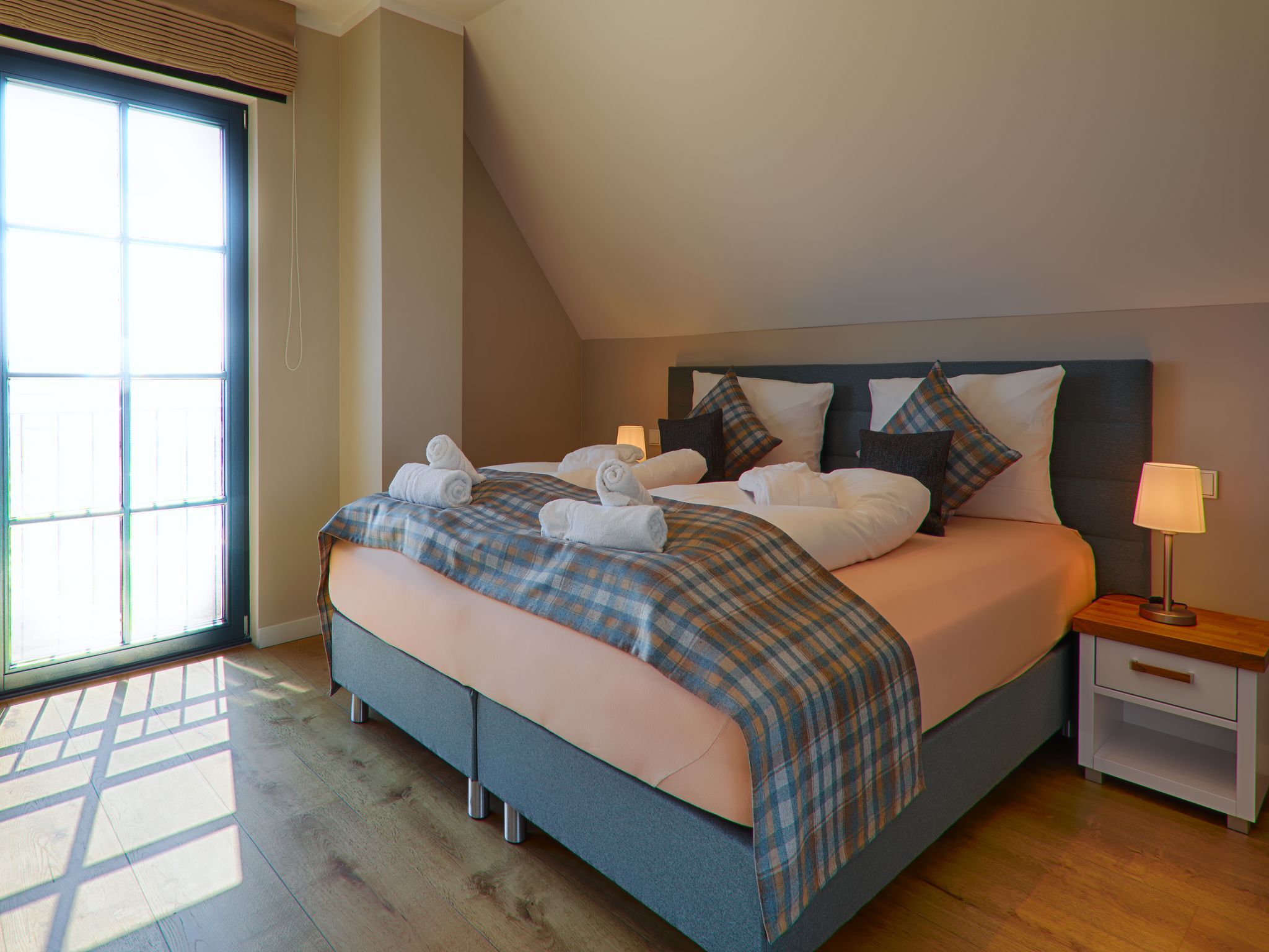 Premium Reetdachvilla mit 3 Schlafzimmern, Sauna und Kamin (F23) - Schlafzimmer