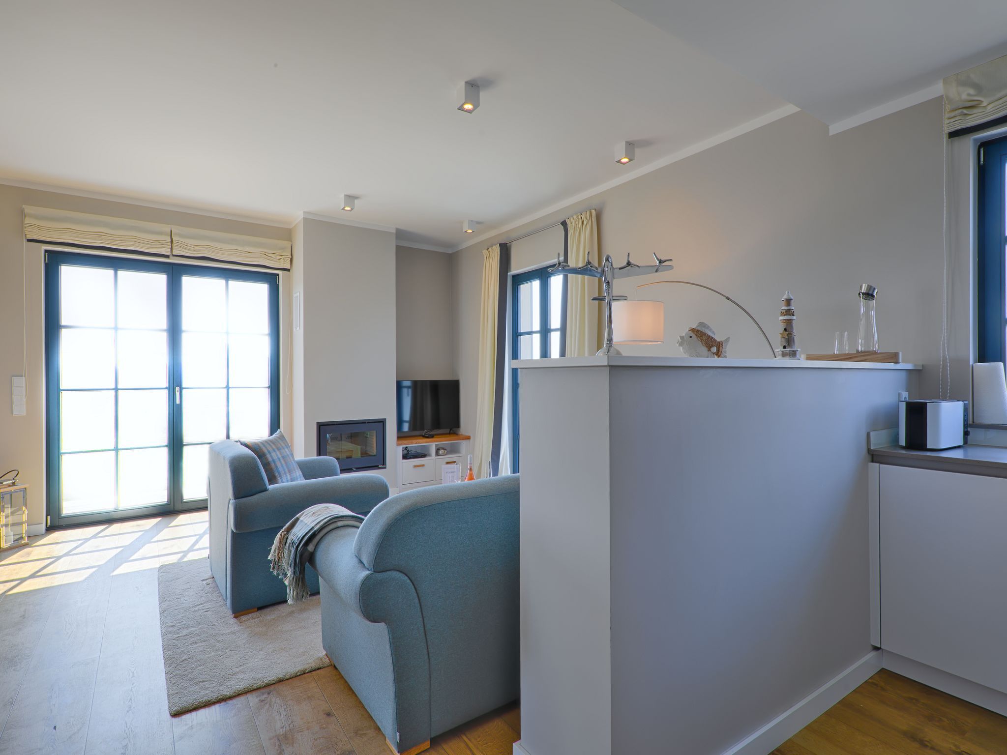 Premium Reetdachvilla mit 3 Schlafzimmern, Sauna und Kamin (F23) - Küche / Küchenzeile