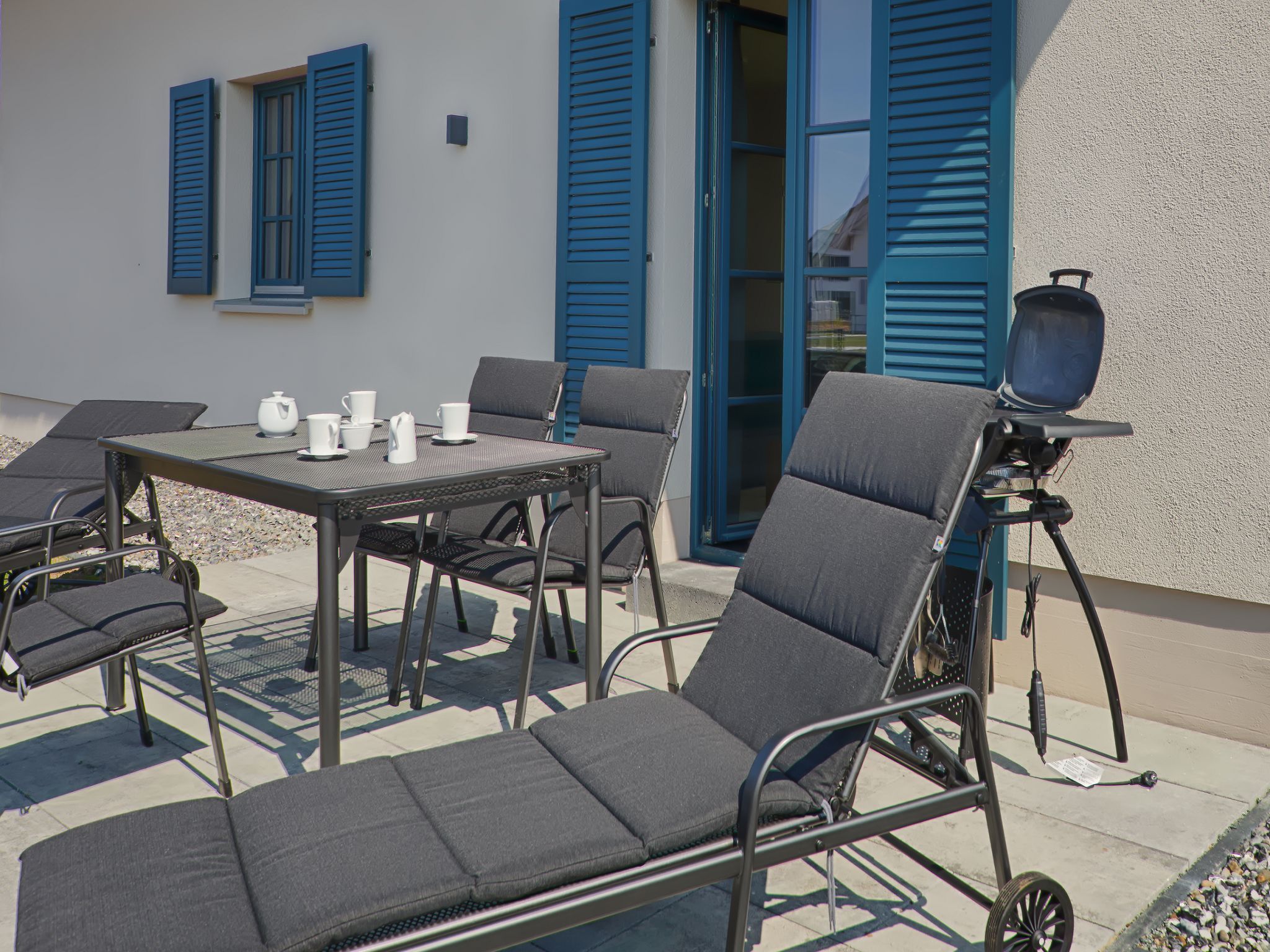 Premium Reetdachvilla mit 3 Schlafzimmern, Sauna und Kamin (F23) - Terrasse