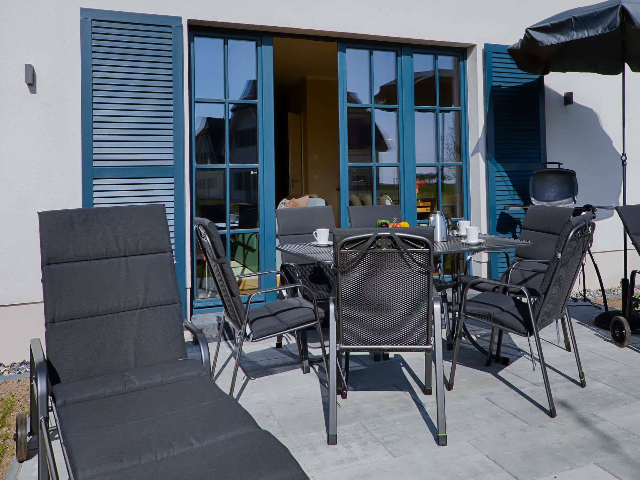 Luxus Reetdachvilla mit 3 Schlafzimmern, Sauna und Kamin (F20) - Terrasse