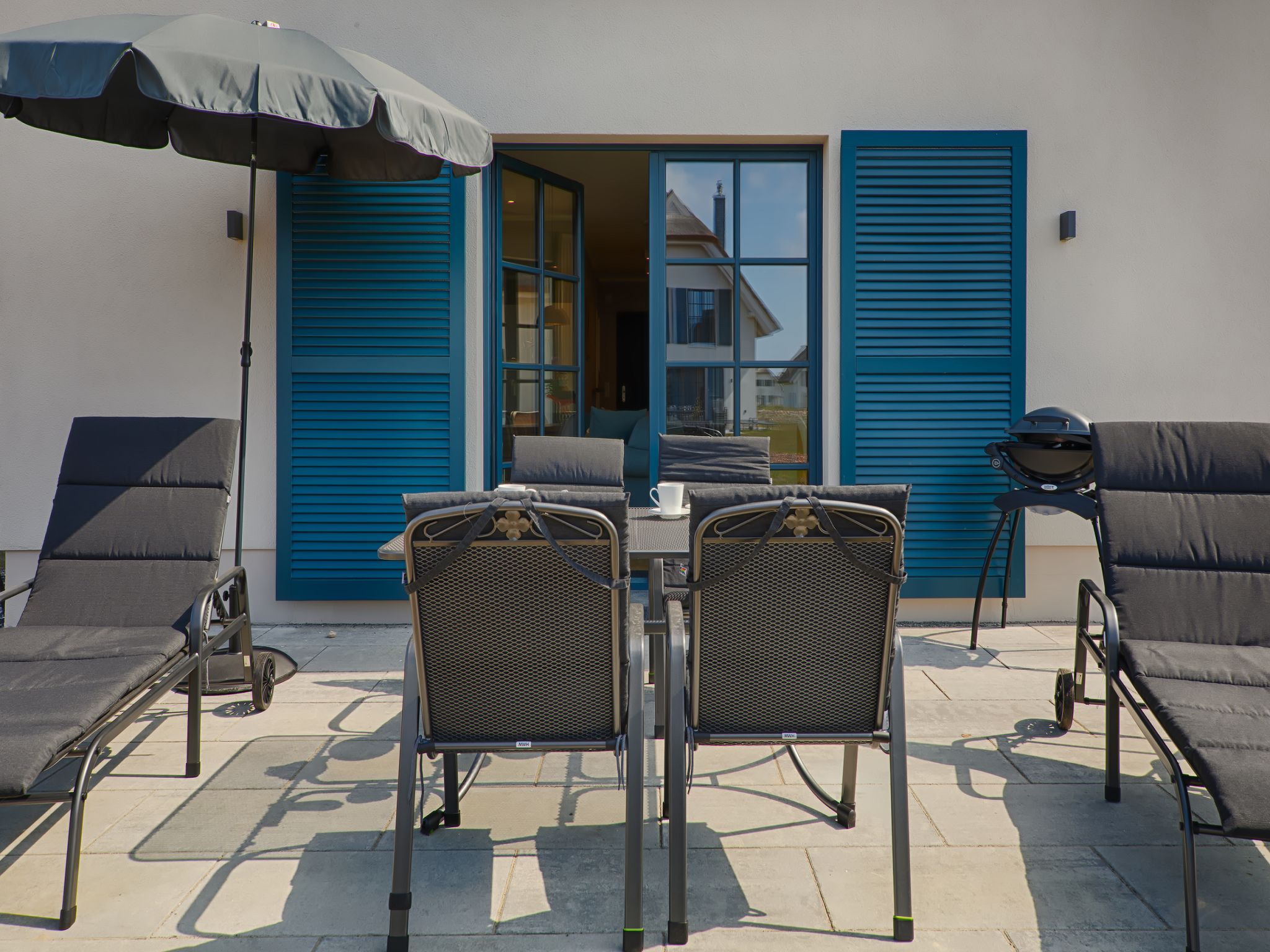 Premium Reetdachvilla mit 3 Schlafzimmern, Sauna und Kamin (F19) - Terrasse