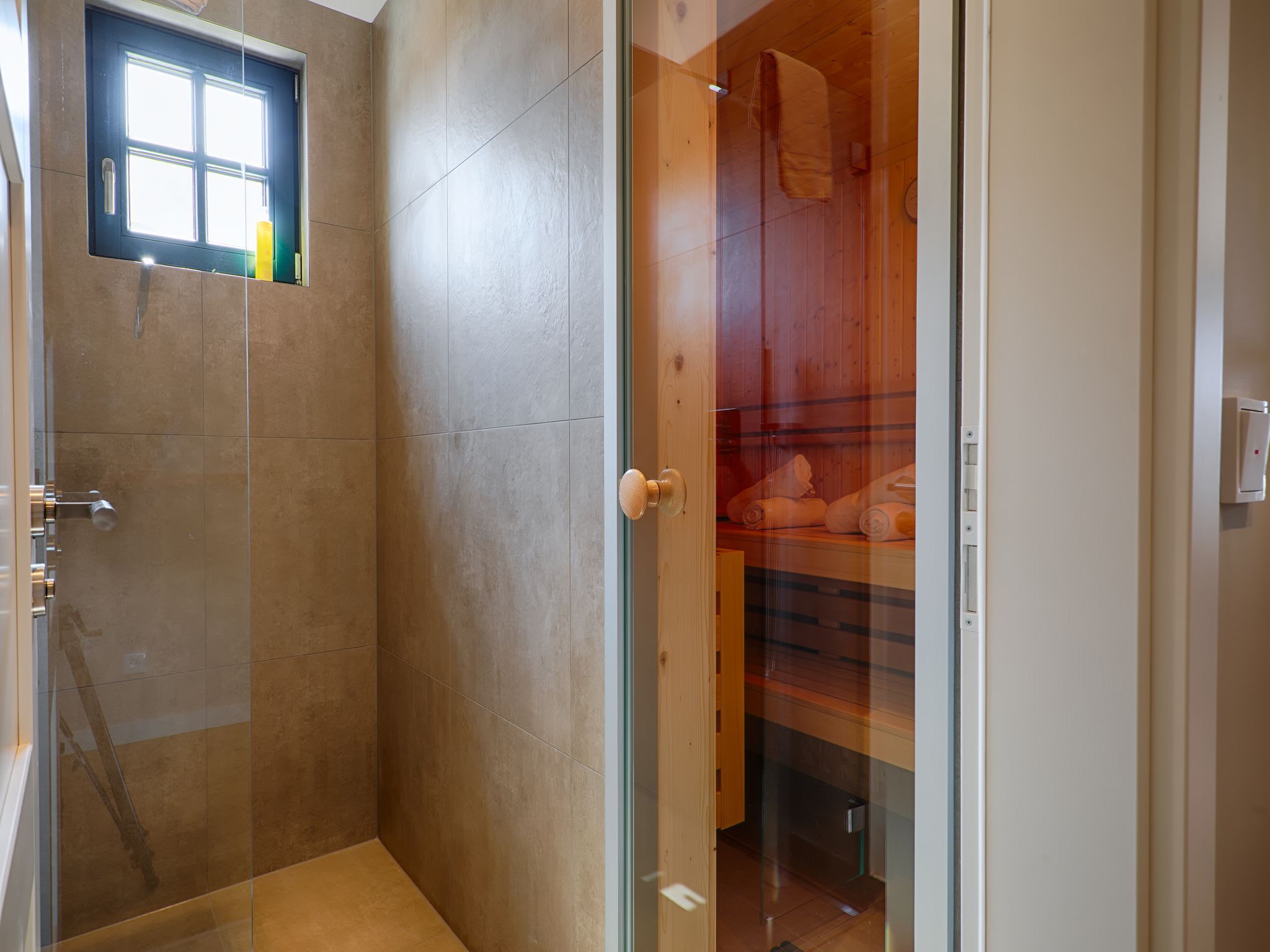 Premium Reetdachvilla mit 3 Schlafzimmern, Sauna und Kamin (F19) - Sauna