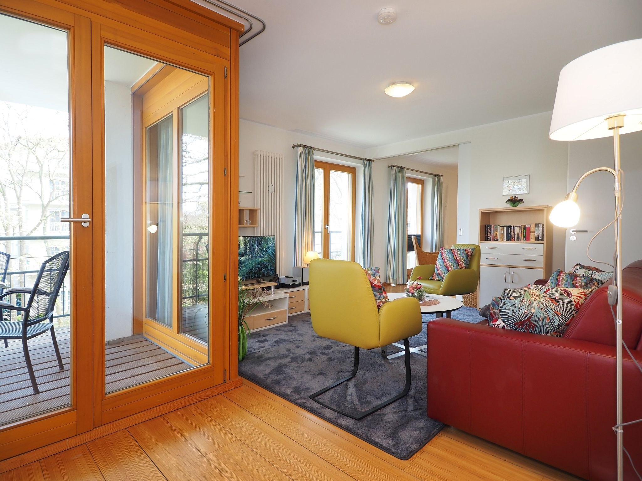 Kaiservillen Heringsdorf Ferienwohnung mit 2 Schlafzimmern und Balkon (D213) Insel Usedom - Wohnzimmer