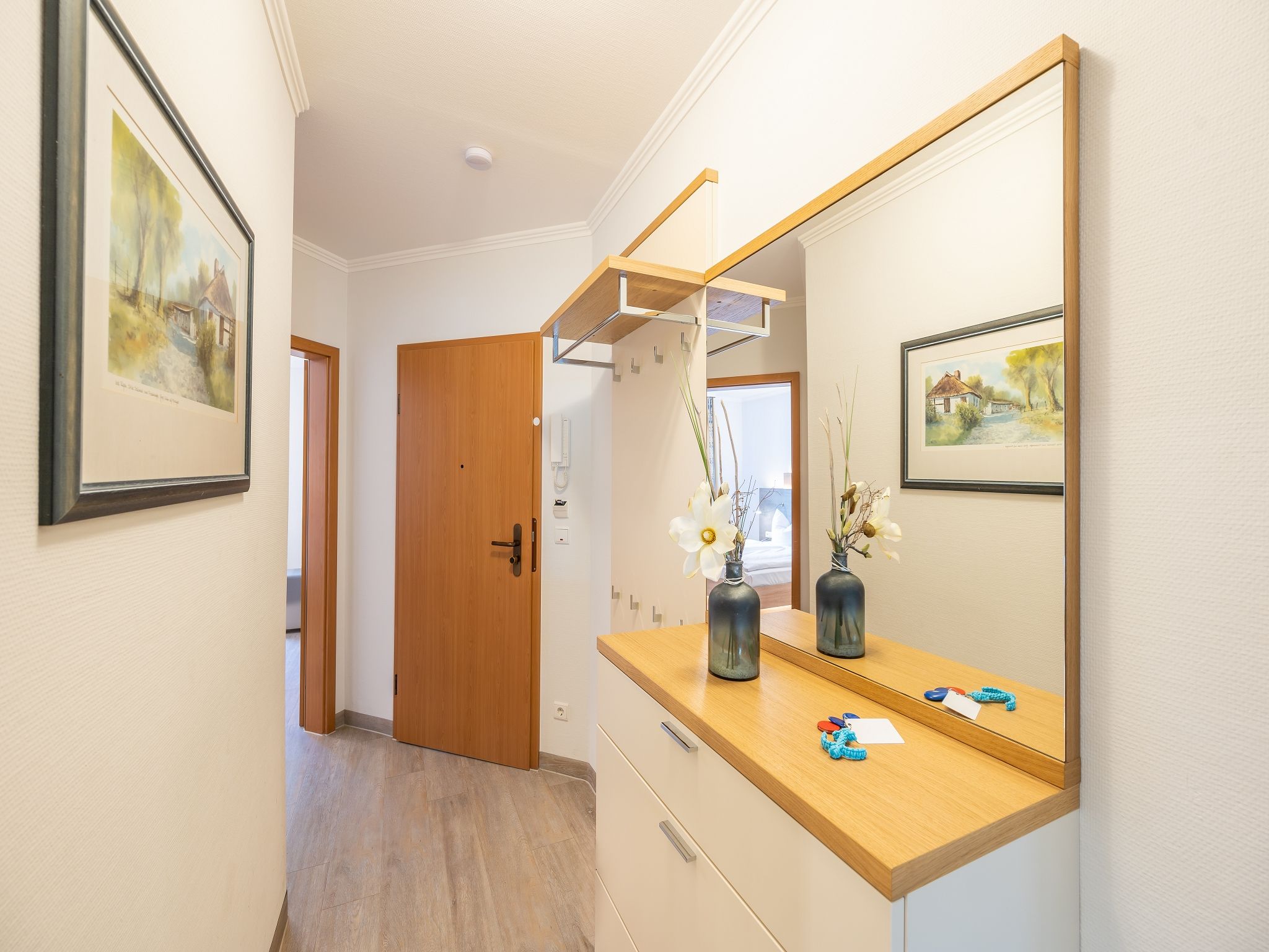 Dünenpark Binz Komfortplus Ferienwohnung mit 1 Schlafzimmer und Balkon im Obergeschoss (133) Insel Rügen - Empfang