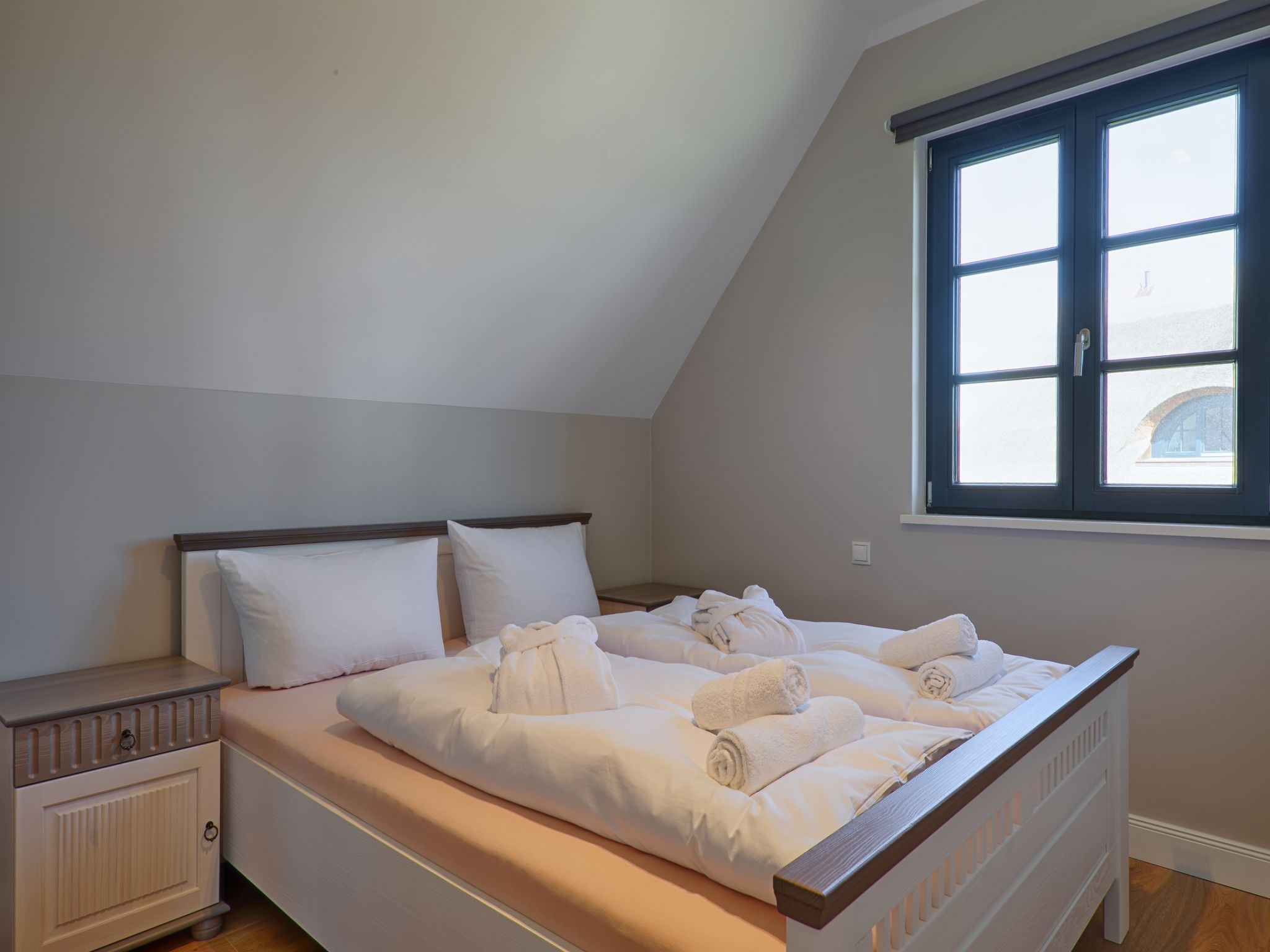 Premium Reetdachvilla mit 3 Schlafzimmern, Sauna und Kamin (F13) - Schlafzimmer