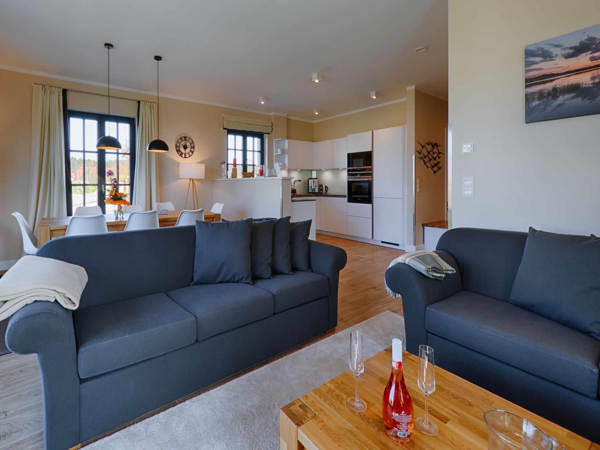 Luxus Reetdachvilla mit 3 Schlafzimmern, Sauna und Kamin (F18) - Wohnzimmer