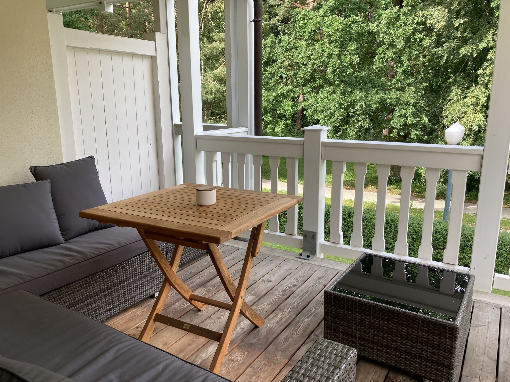 Dünenpark Binz Komfortplus Ferienwohnung mit 1 Schlafzimmer und Balkon im Obergeschoss (036) Insel Rügen - Balkon