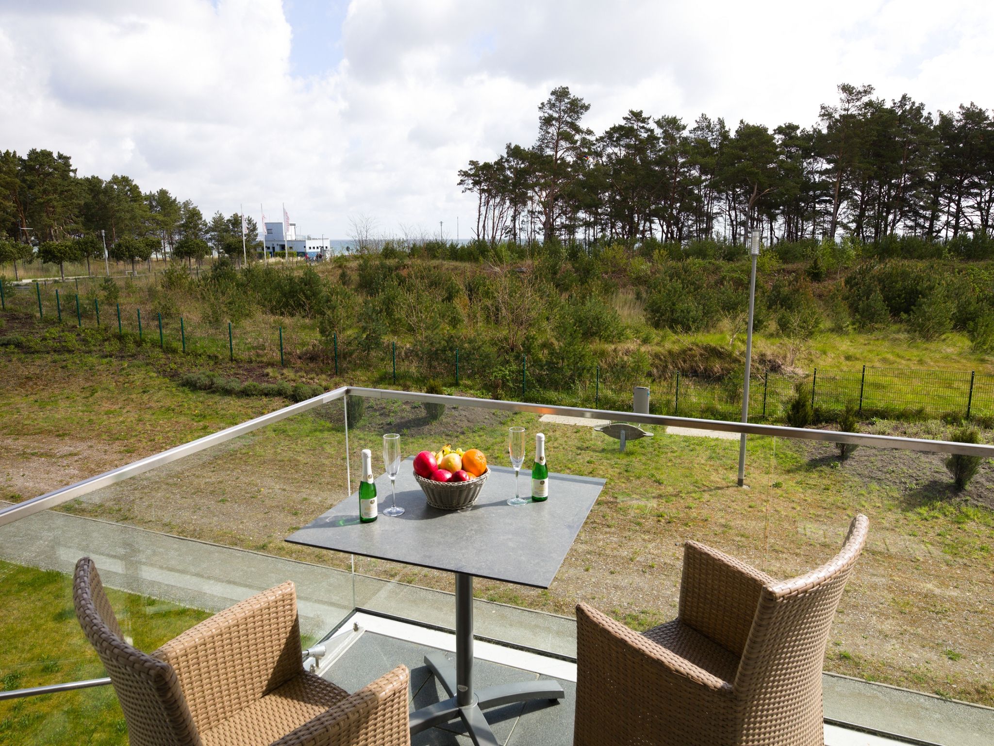 Dünenresidenz Prora Ferienwohnung mit Meerblick, 2 Schlafzimmern und Balkon (NP/107) Insel Rügen - Balkon