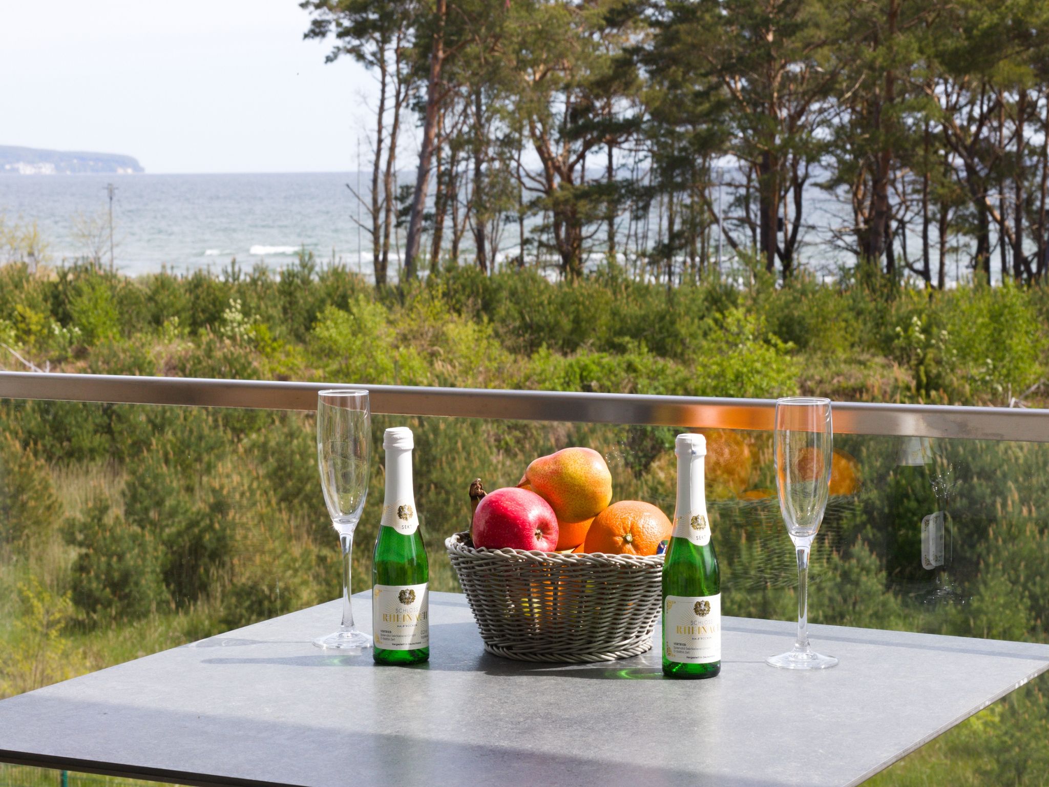 Dünenresidenz Prora Ferienwohnung mit Meerblick, 3 Schlafzimmern und Balkon (NP/207) Insel Rügen - Meerblick