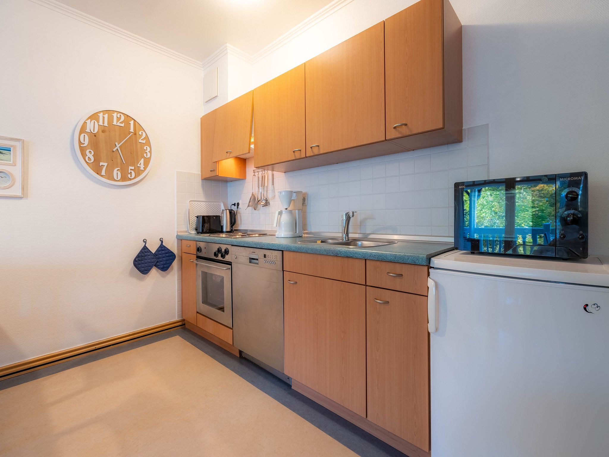 Dünenpark Binz Komfort Ferienwohnung mit 1 Schlafzimmer und Balkon im Obergeschoss (107) Insel Rügen - Küche / Küchenzeile