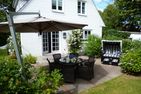  Das Lilienhaus Nieblum - Die Sonnenterrasse ist der perfekte Ort für ausgedehnte Sonnenstunden.
